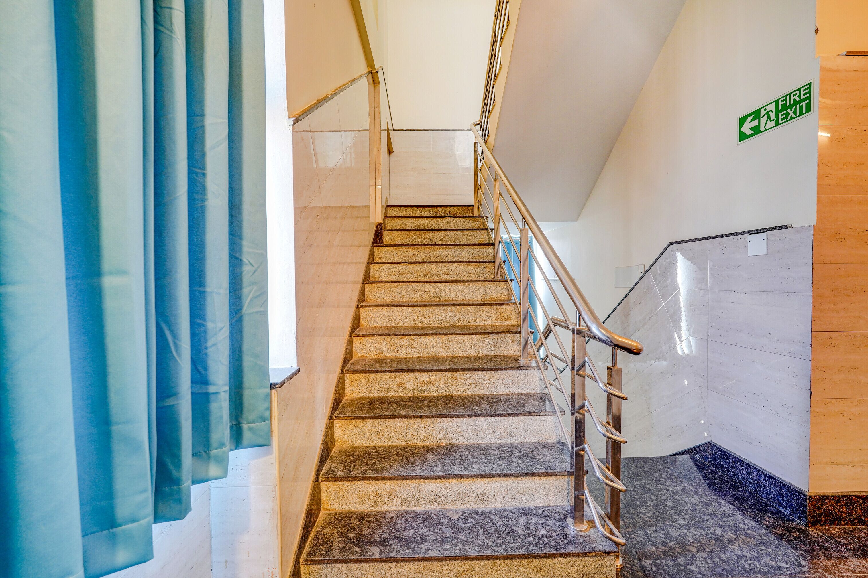 Hotel Grand Vista Inn