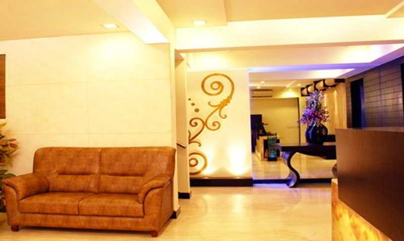 Hotel Krishinton Suites