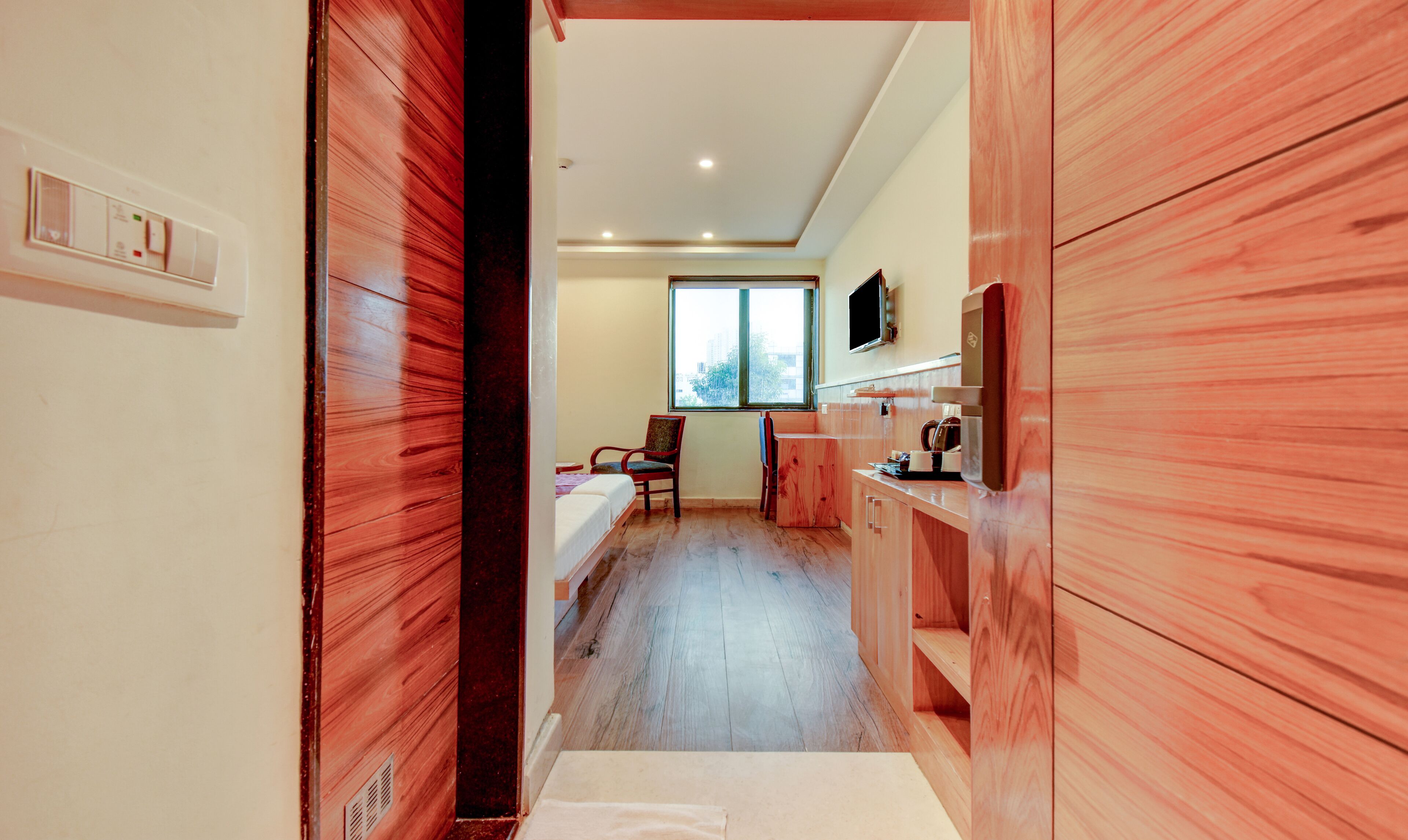 Hotel La Prosperite by OYO Rooms
