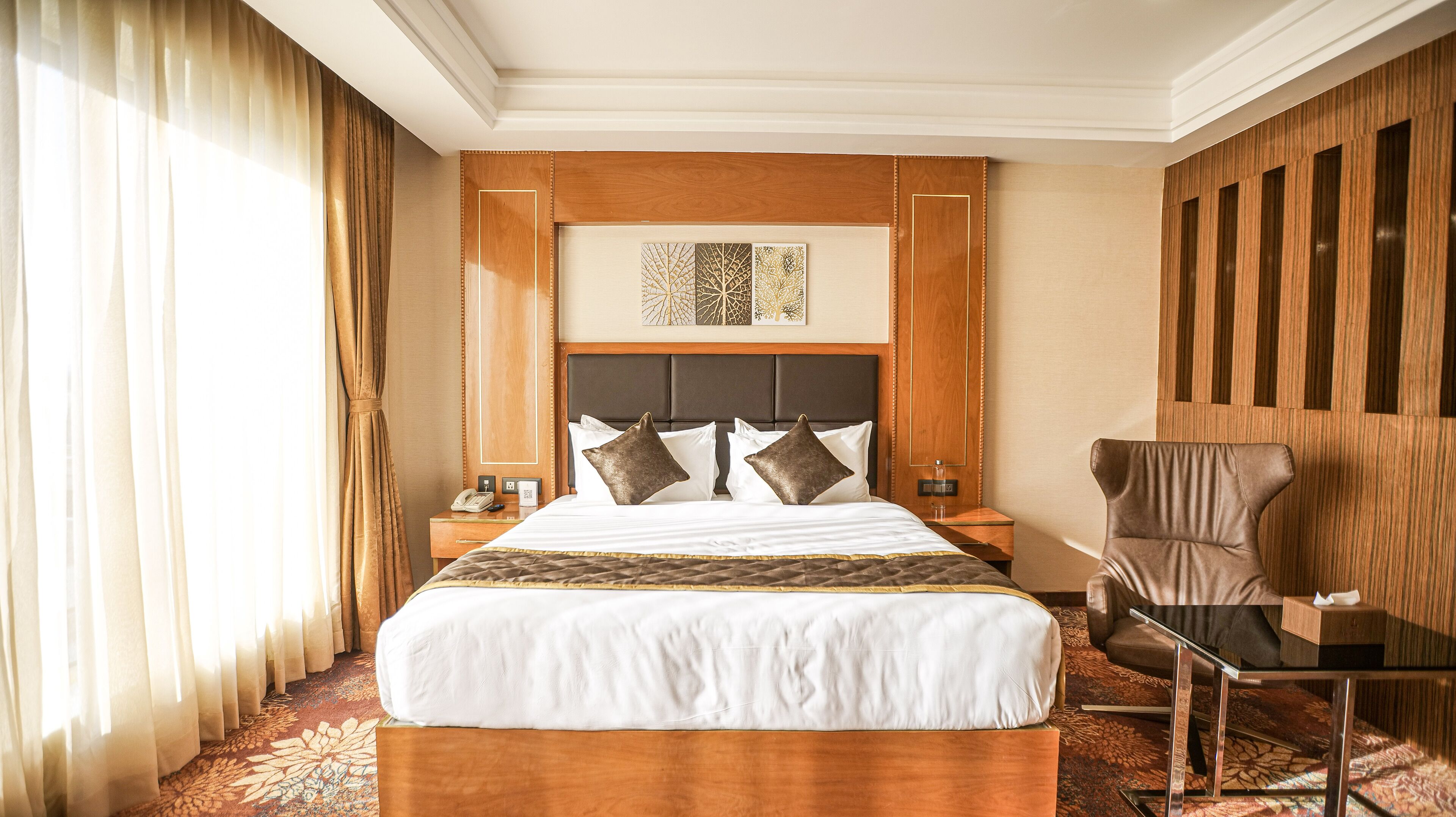 Hotel Leroy Grand - Yeshwanthpur