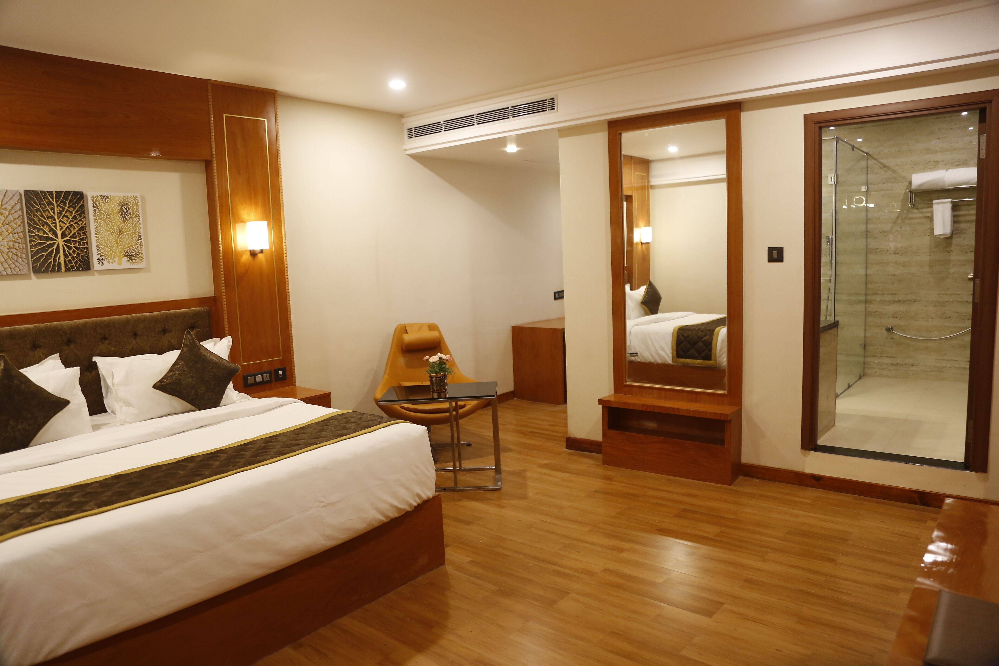 Hotel Leroy Grand - Yeshwanthpur