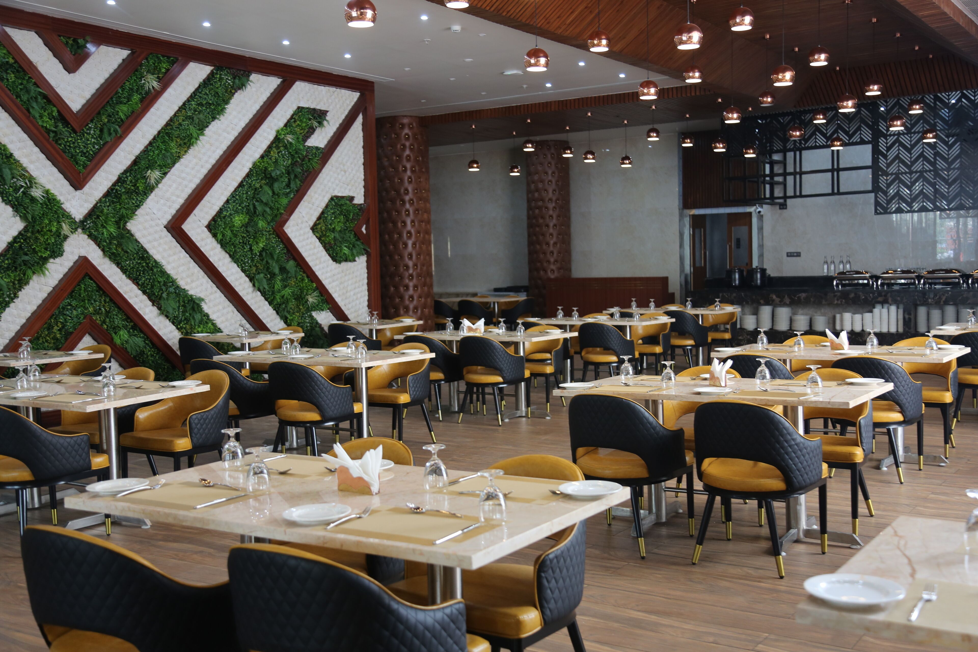 Hotel Leroy Grand - Yeshwanthpur