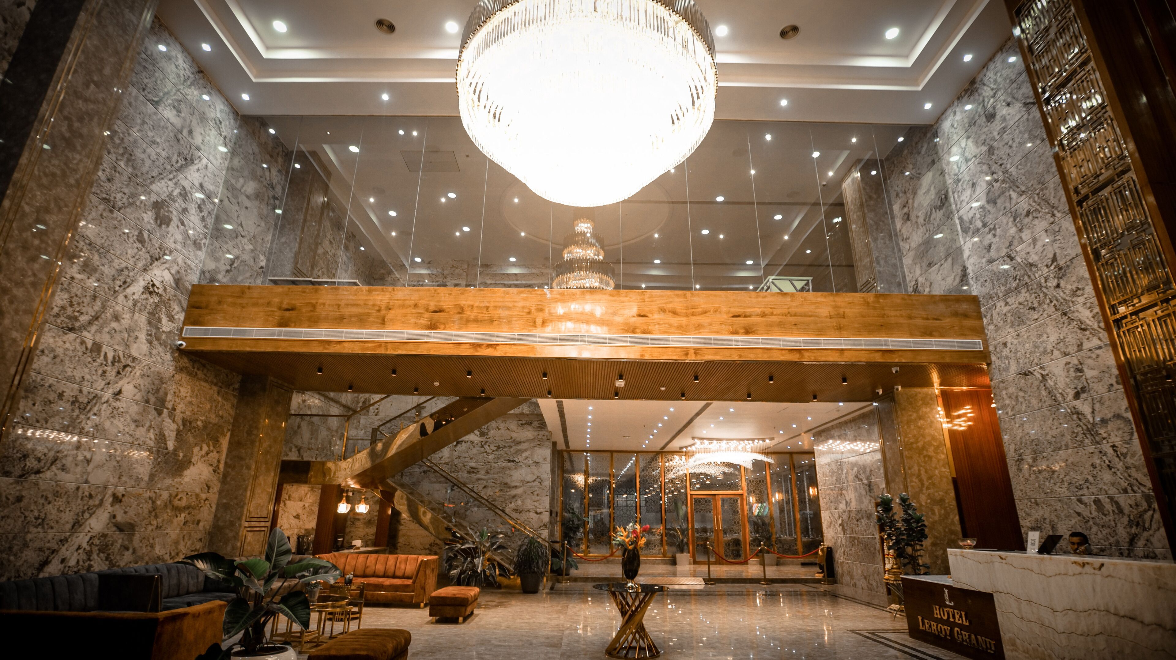 Hotel Leroy Grand - Yeshwanthpur
