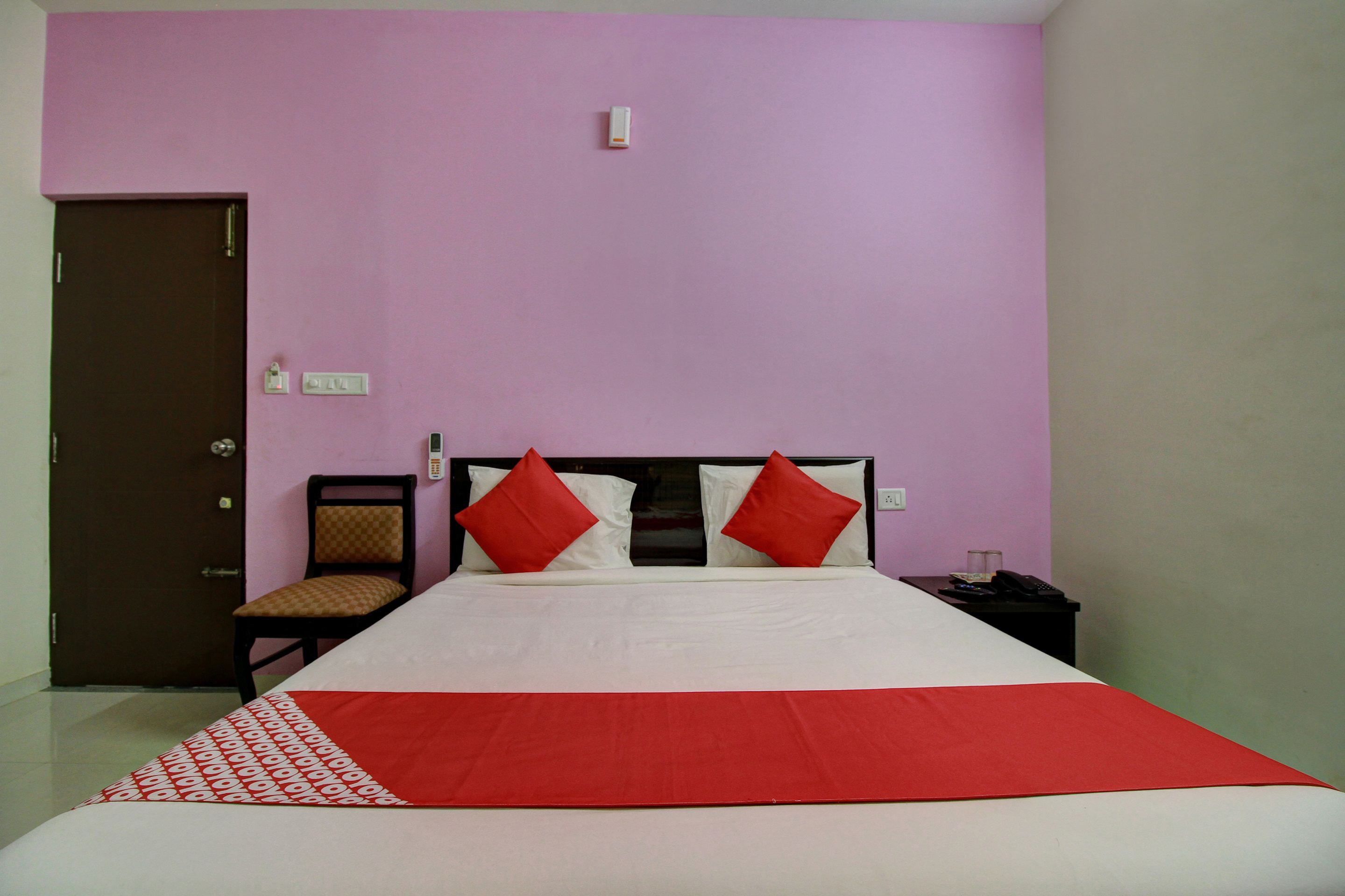 Hotel Manu Residency by OYO Rooms