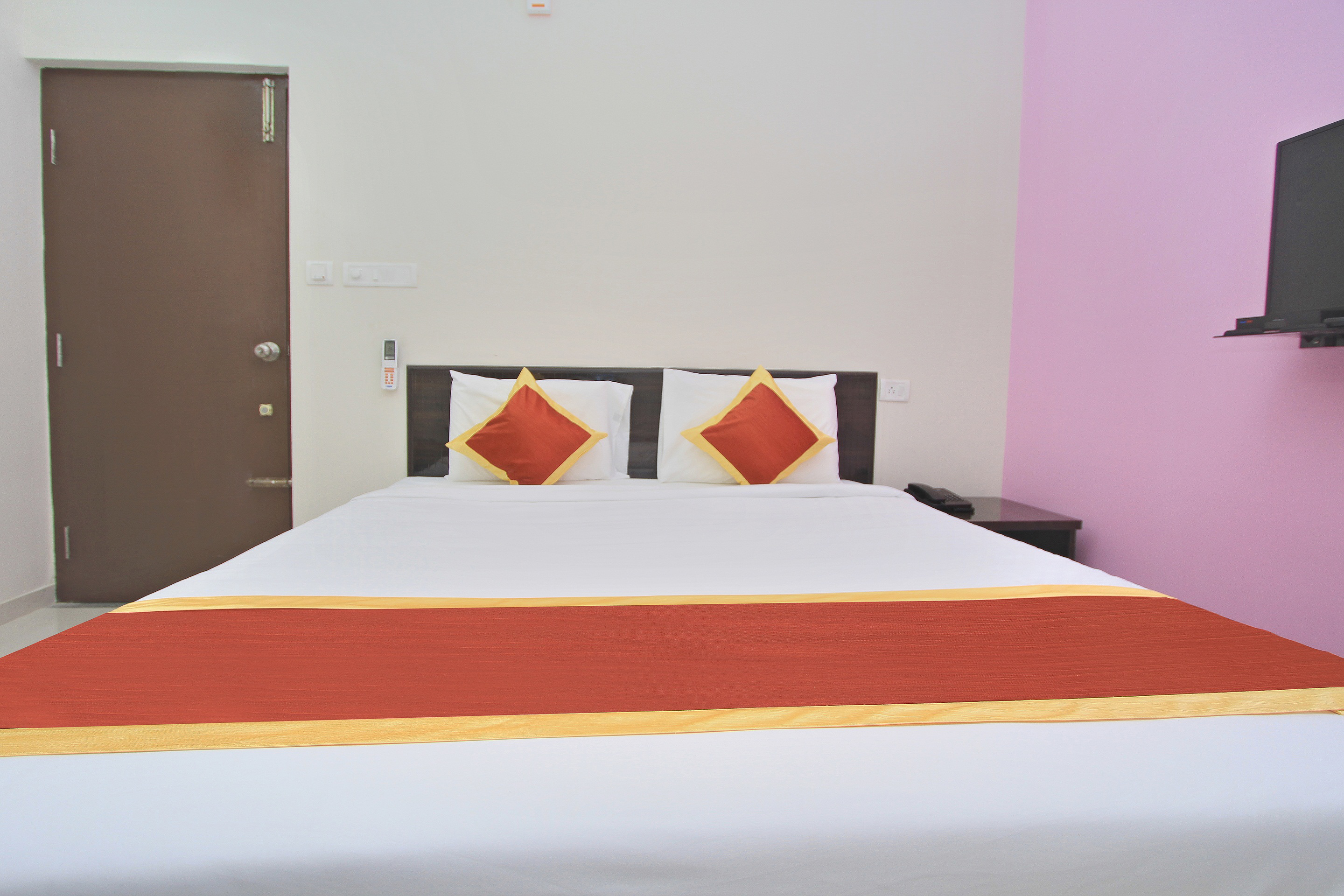Hotel Manu Residency by OYO Rooms