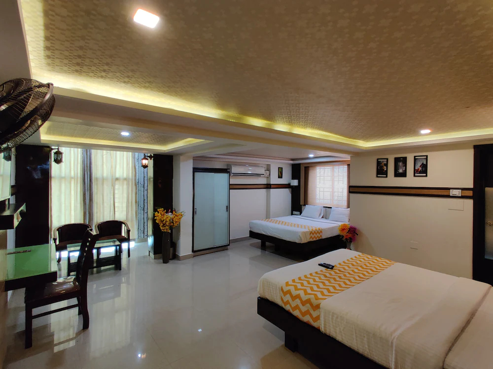 Hotel Monarch Stays