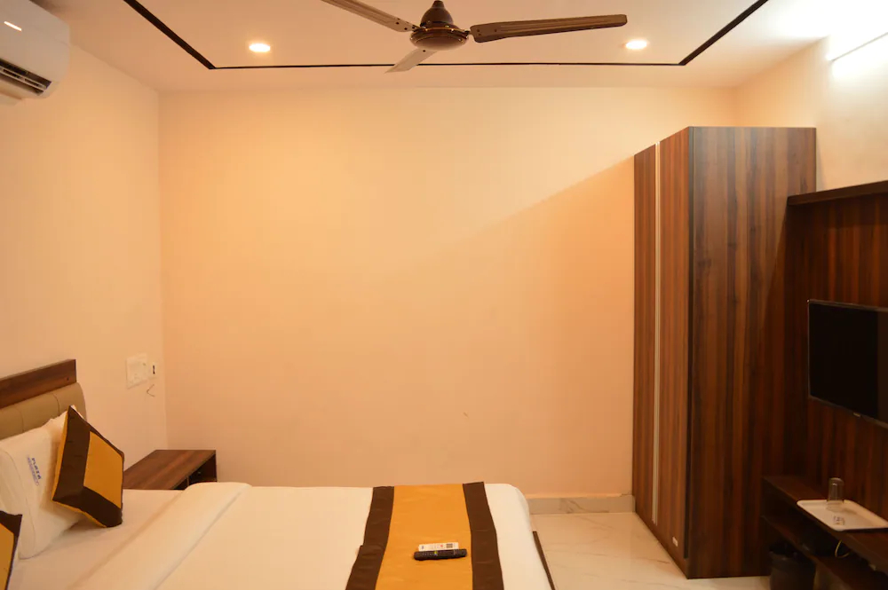Hotel Plaza Residency
