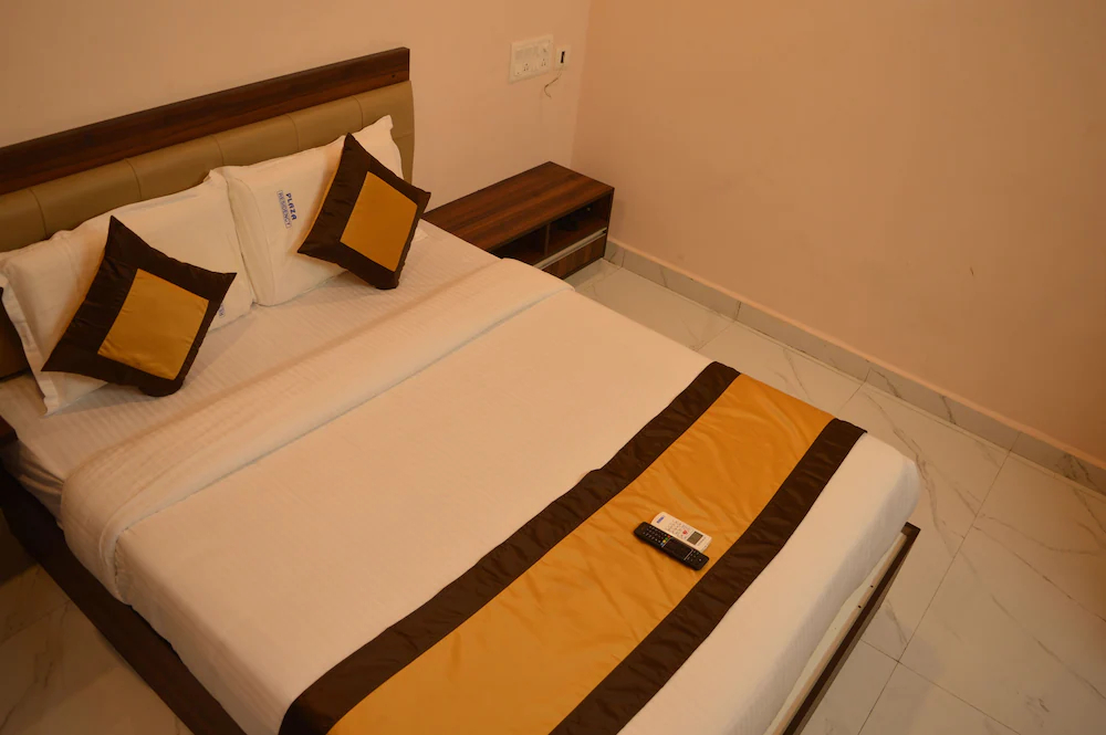 Hotel Plaza Residency