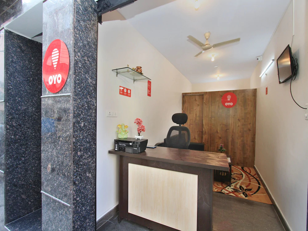 Hotel Royal Residence by OYO Rooms