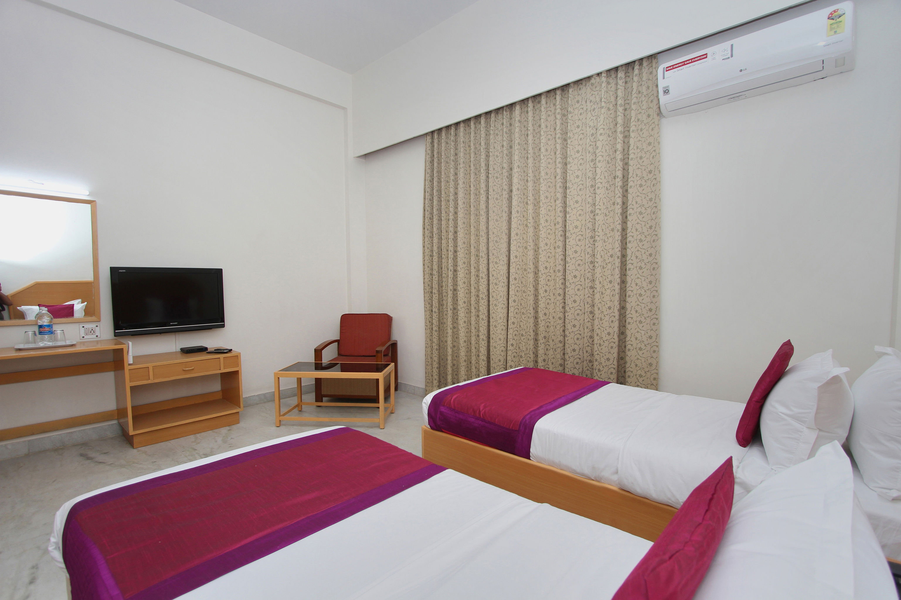 Hotel Sai Rennaissance by OYO Rooms
