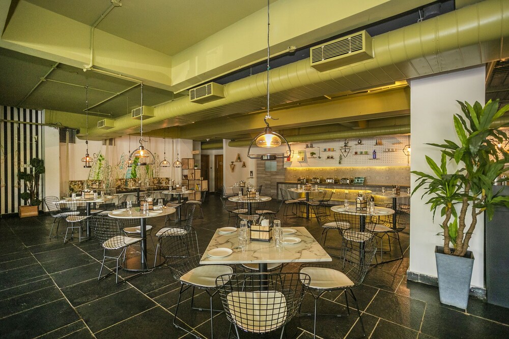 Hotel Sasya Homes