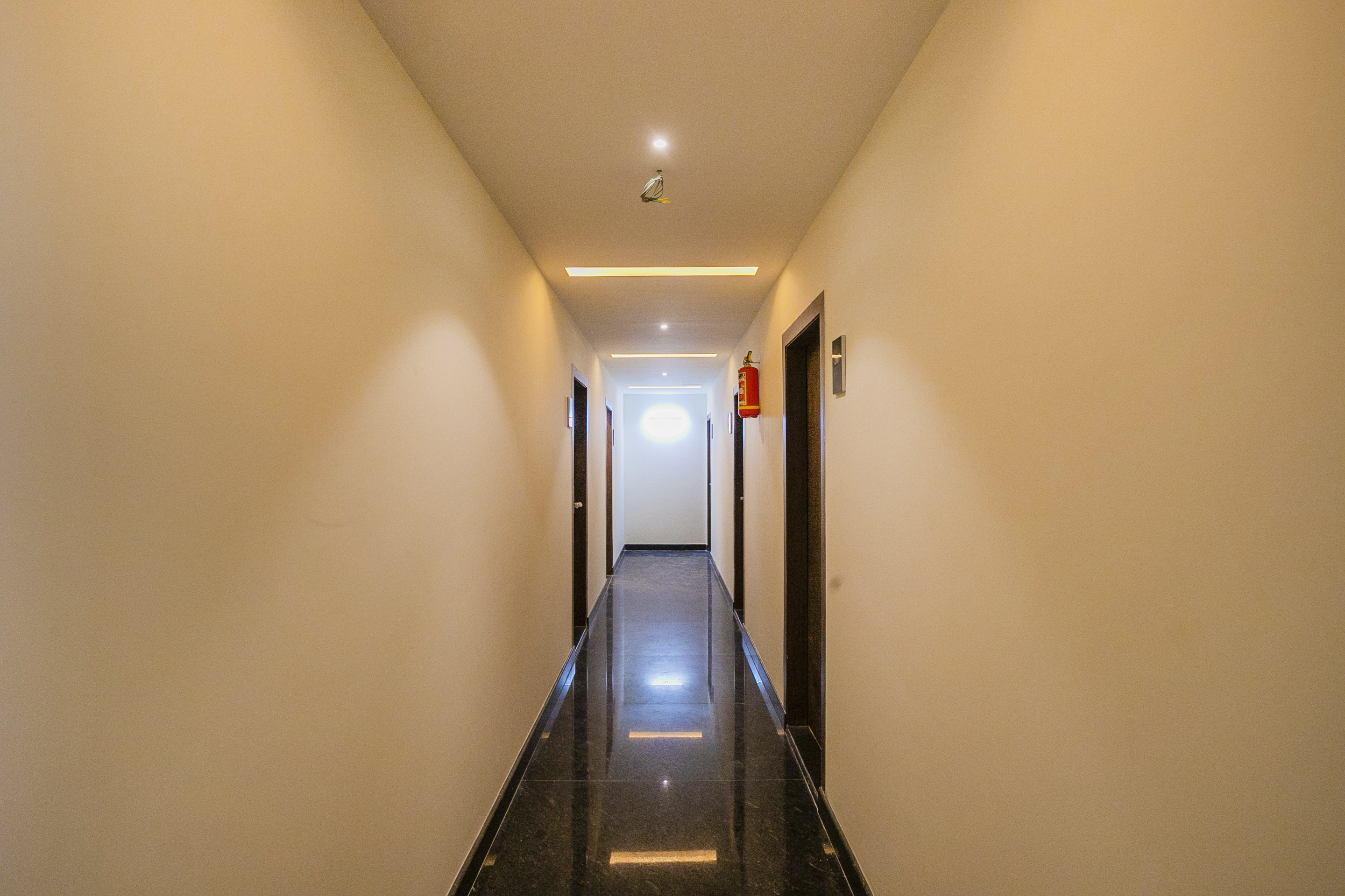Hotel Savi International by OYO Rooms