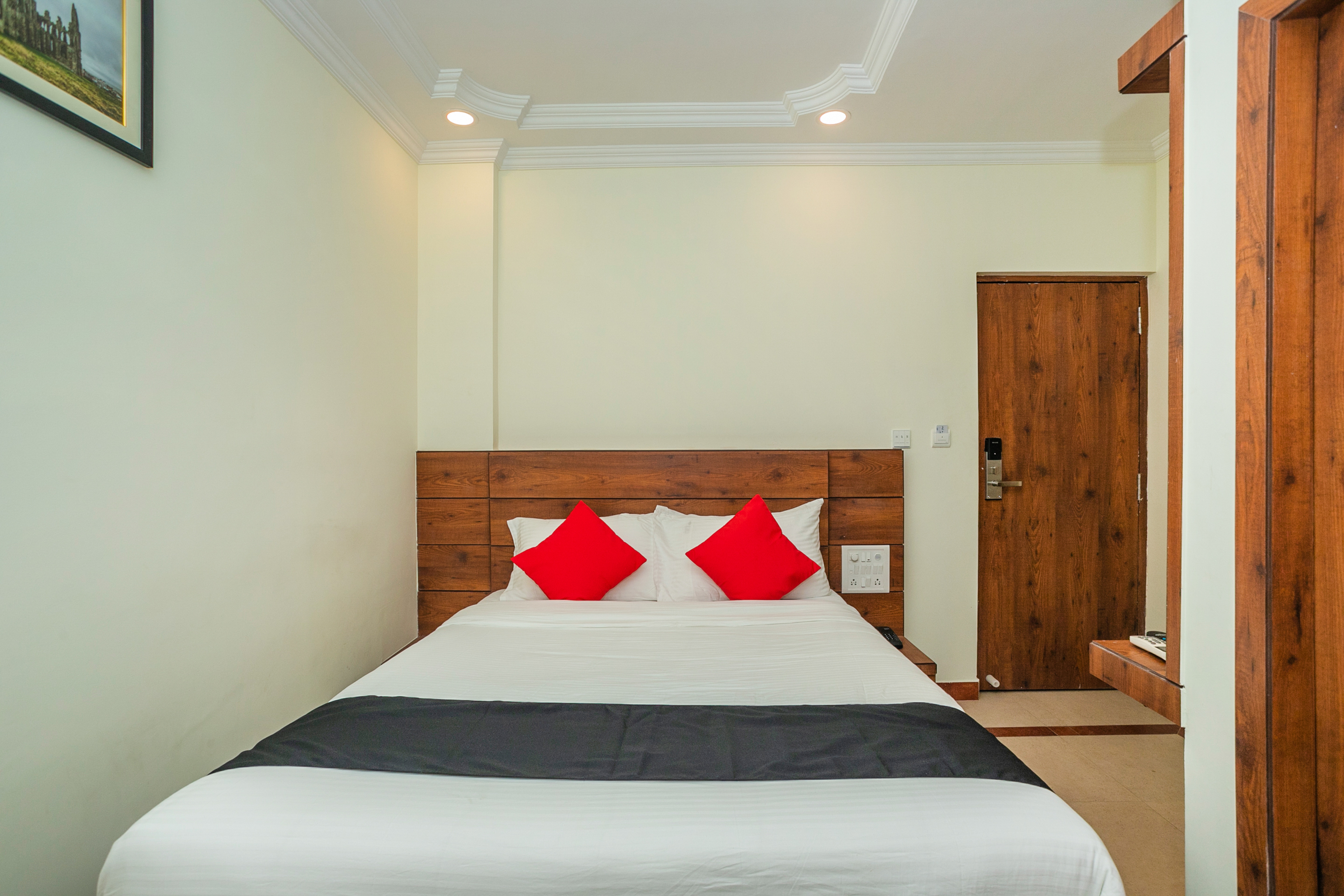 Hotel Savi International by OYO Rooms