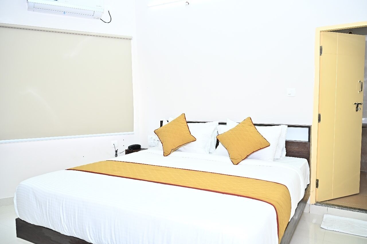 HOTEL SLN COMFORTS