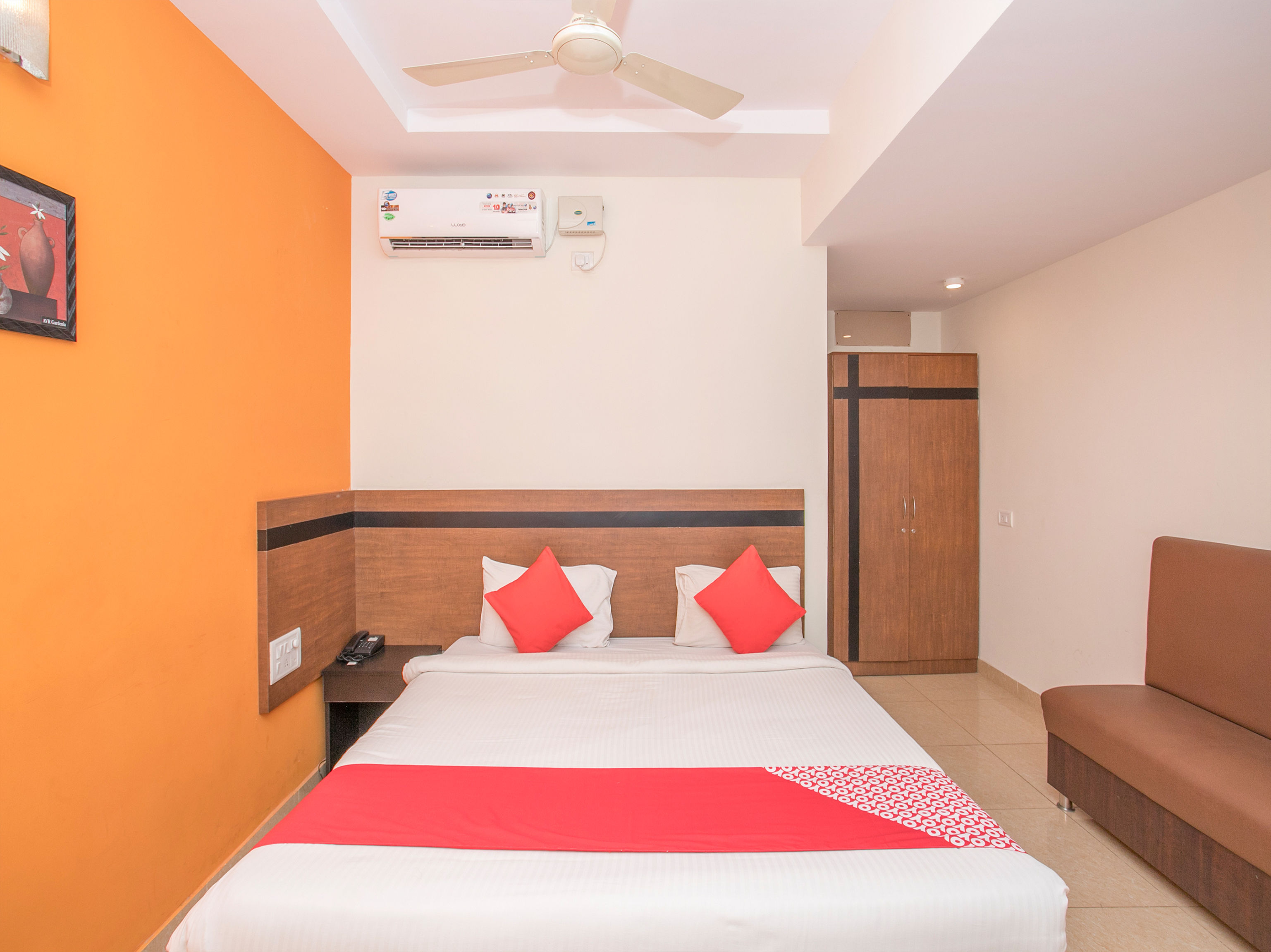 Hotel The Prince Gardenia by OYO Rooms