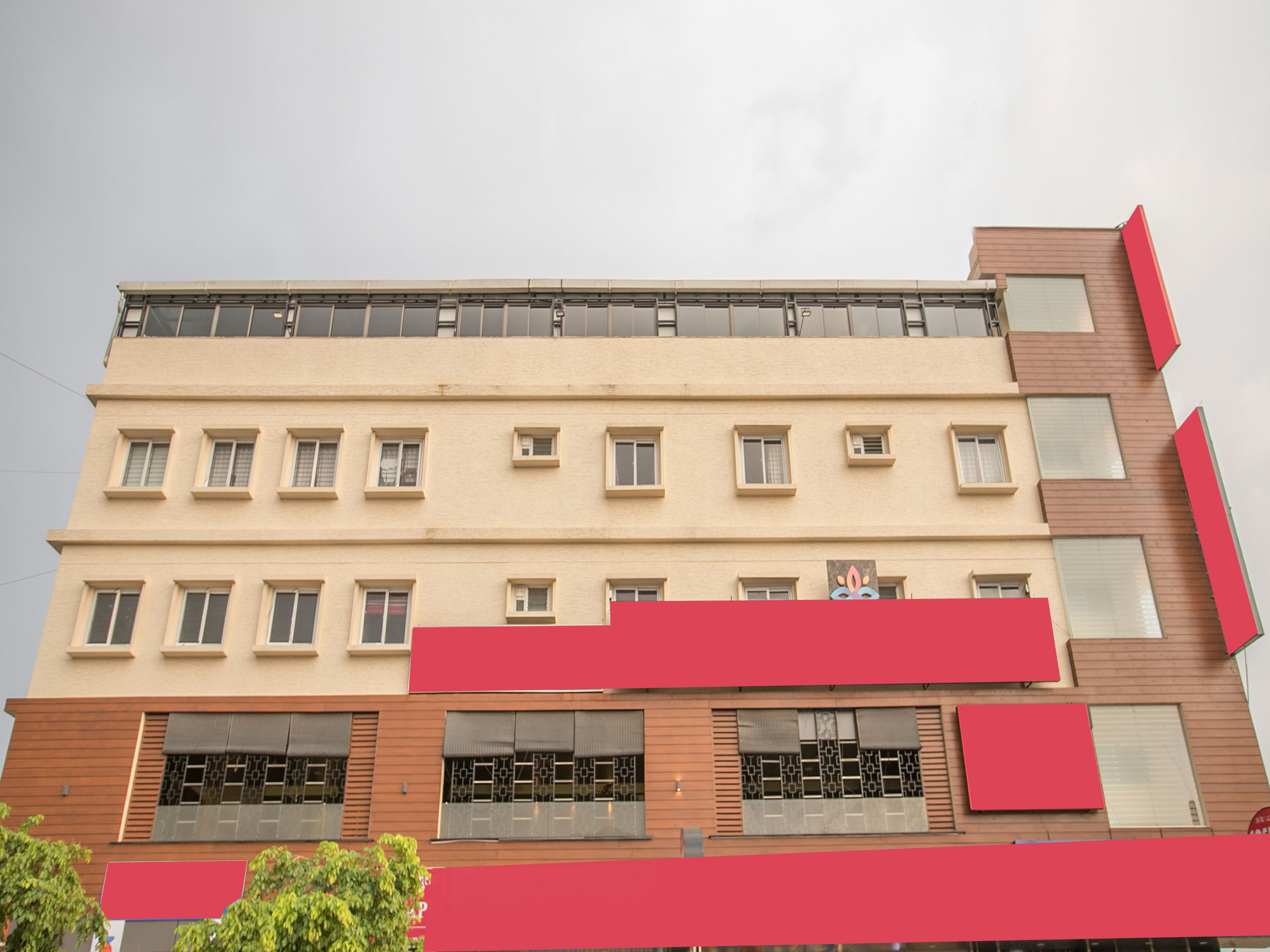 Hotel The Prince Gardenia by OYO Rooms
