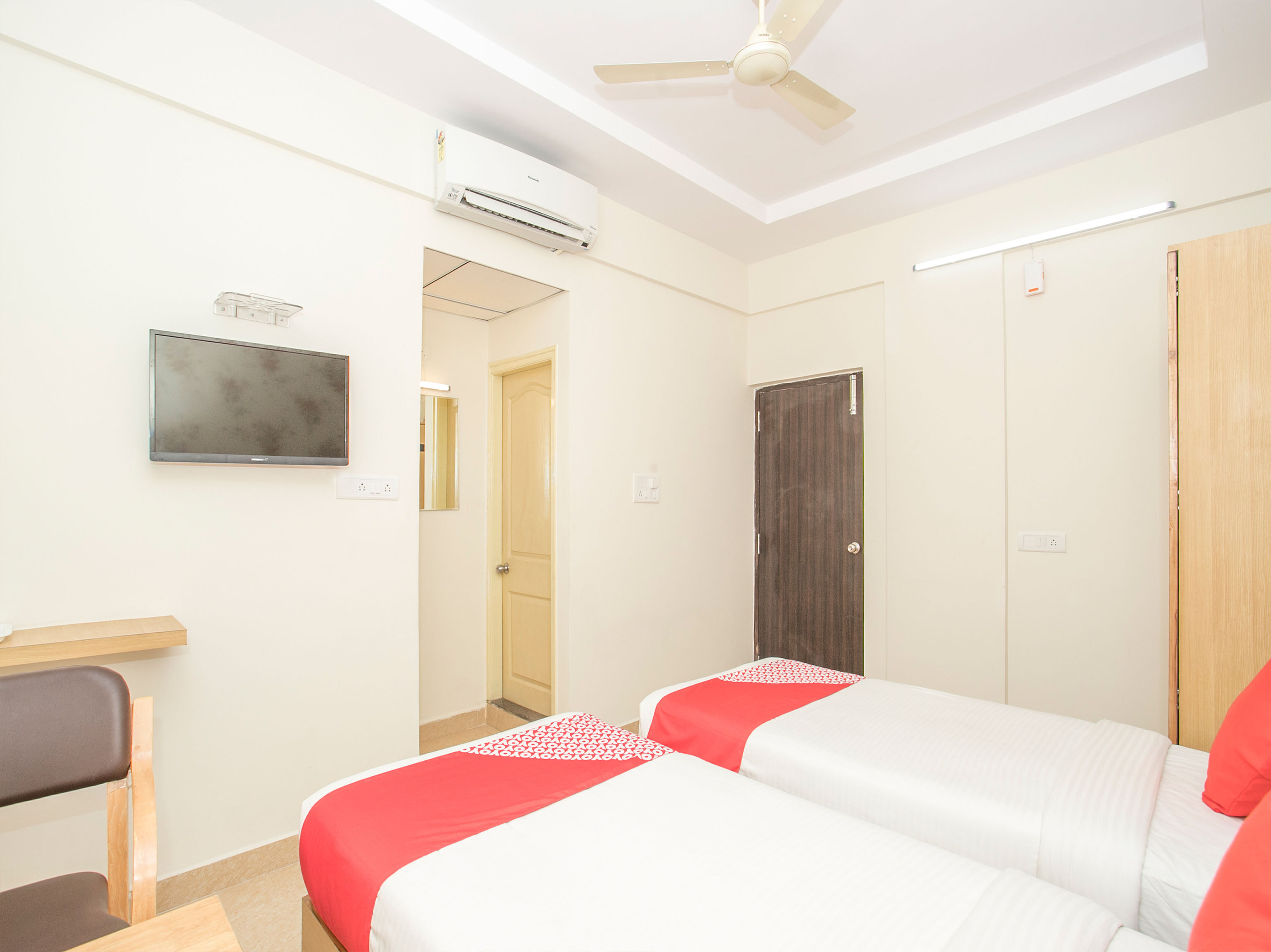 Hotel The Prince Gardenia by OYO Rooms
