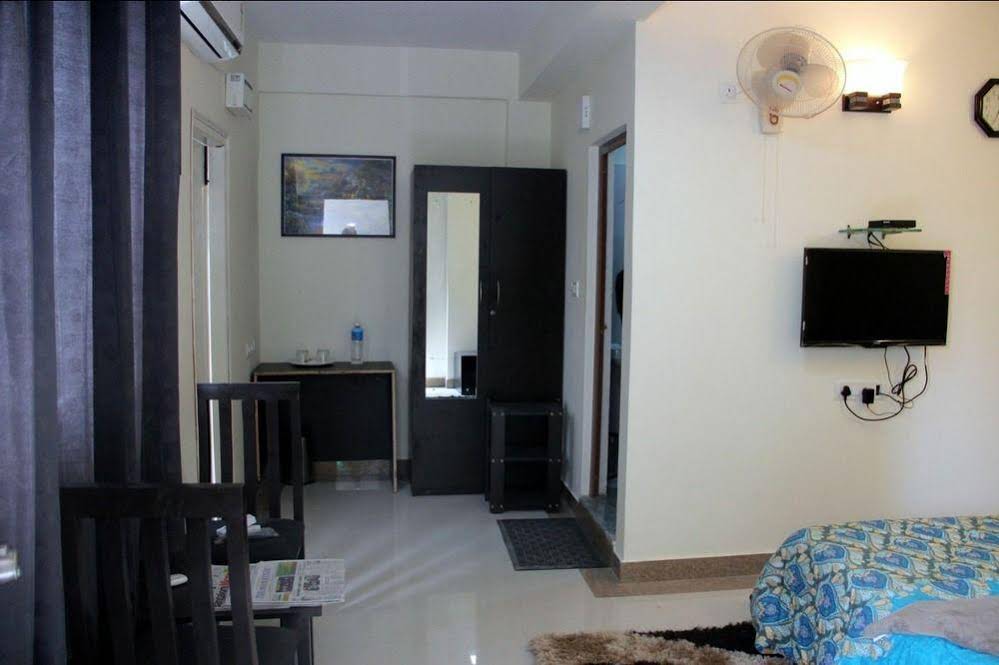 OYO Collection O Hotel Tiara Near Christ University