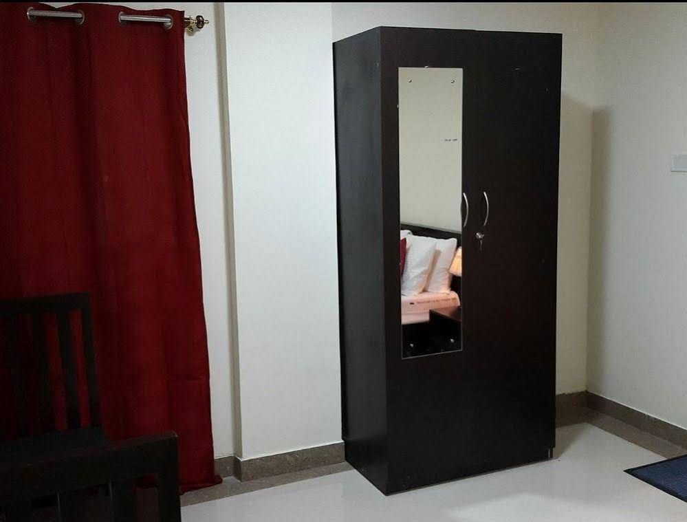 OYO Collection O Hotel Tiara Near Christ University
