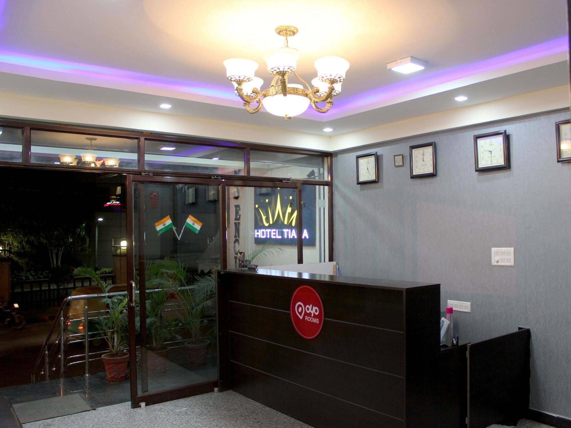 OYO Collection O Hotel Tiara Near Christ University