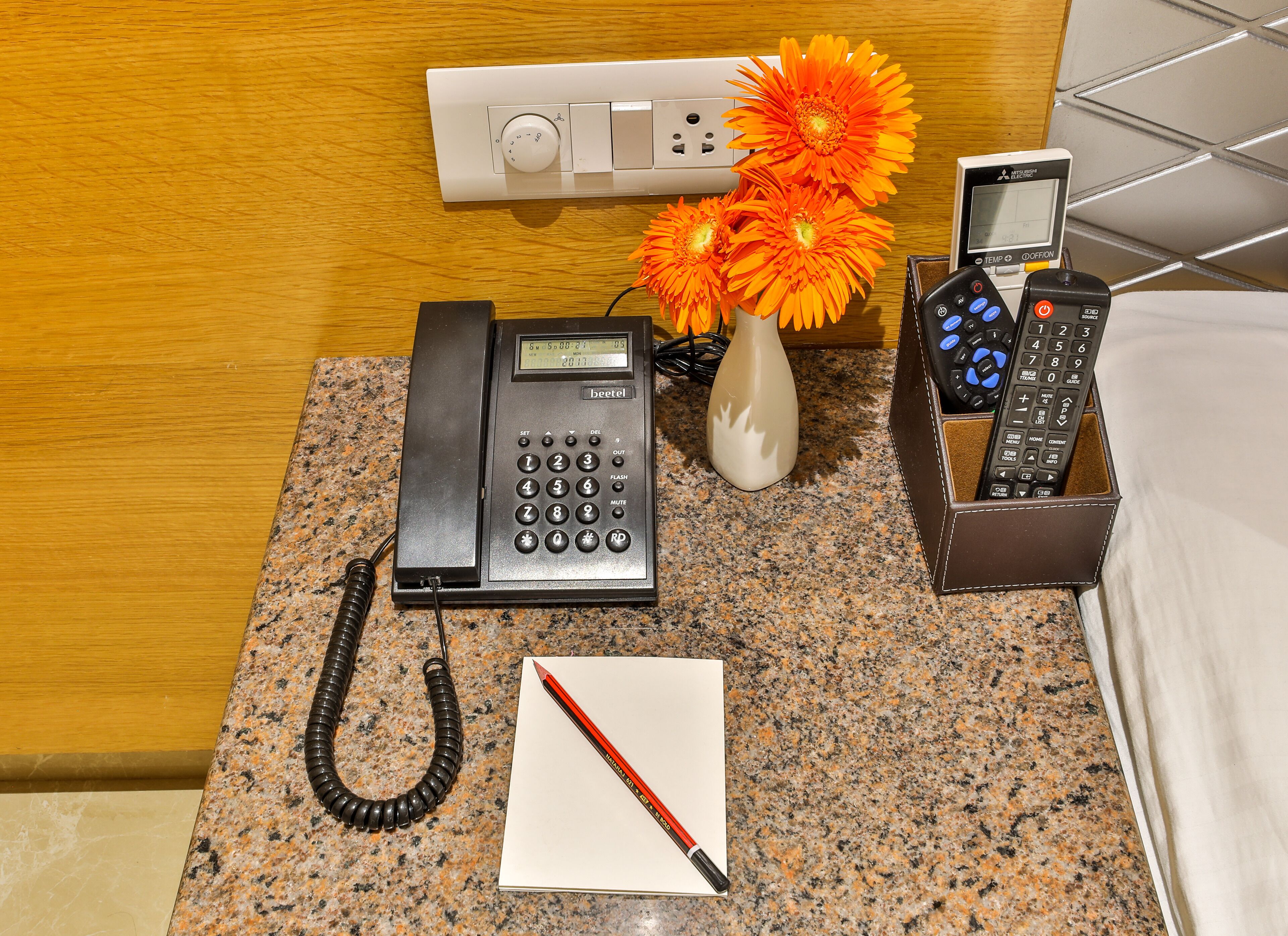 Hotel VBR Grand Inn