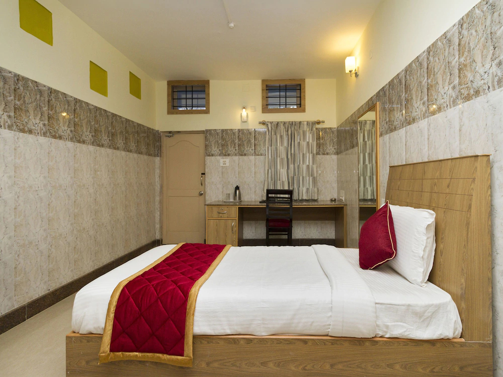 Hotel Venus Comforts by OYO Rooms