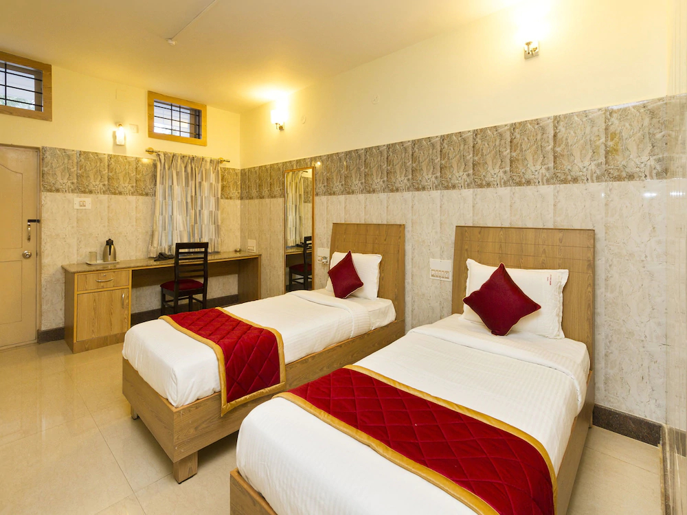 Hotel Venus Comforts by OYO Rooms