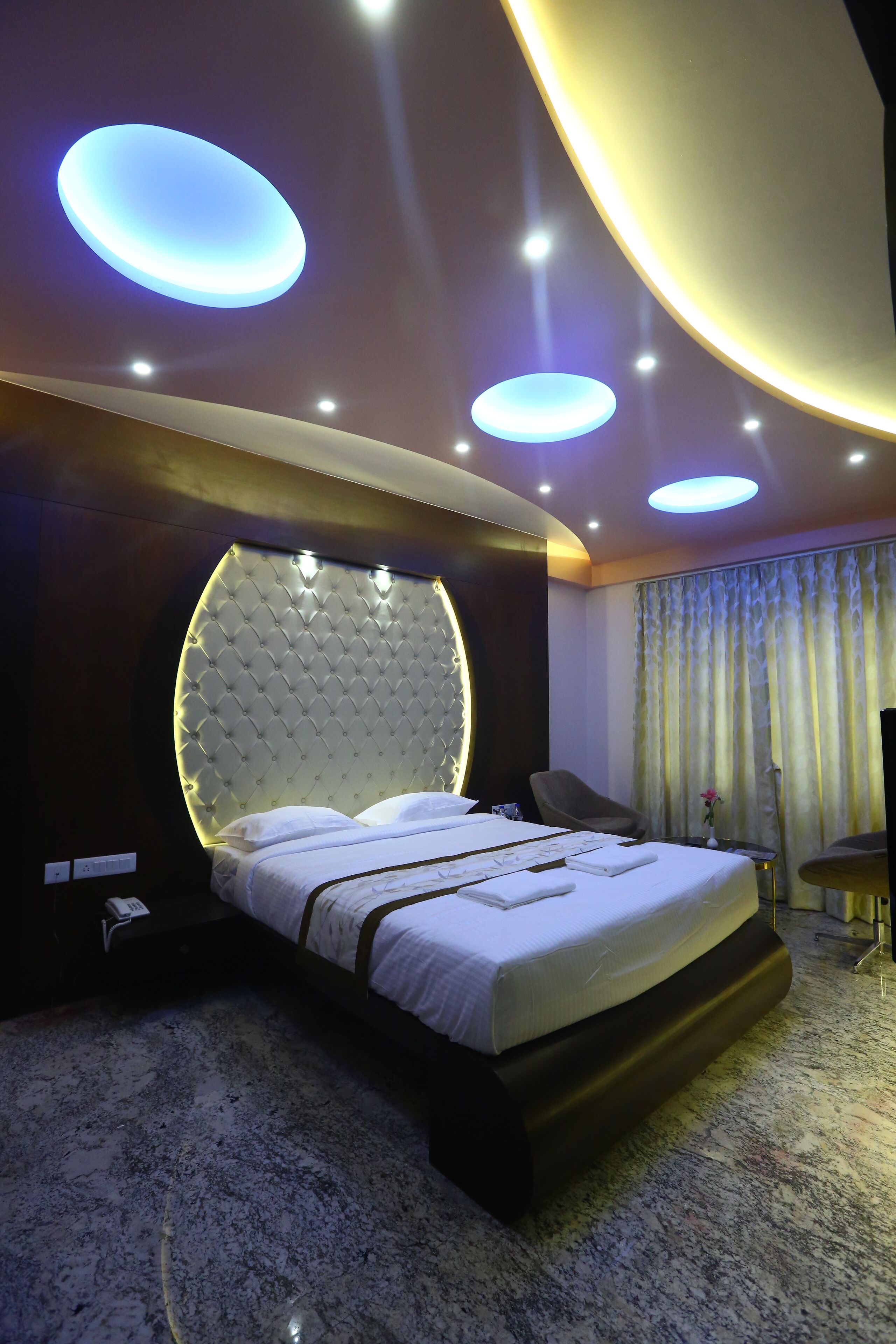 Hotel White Rock
