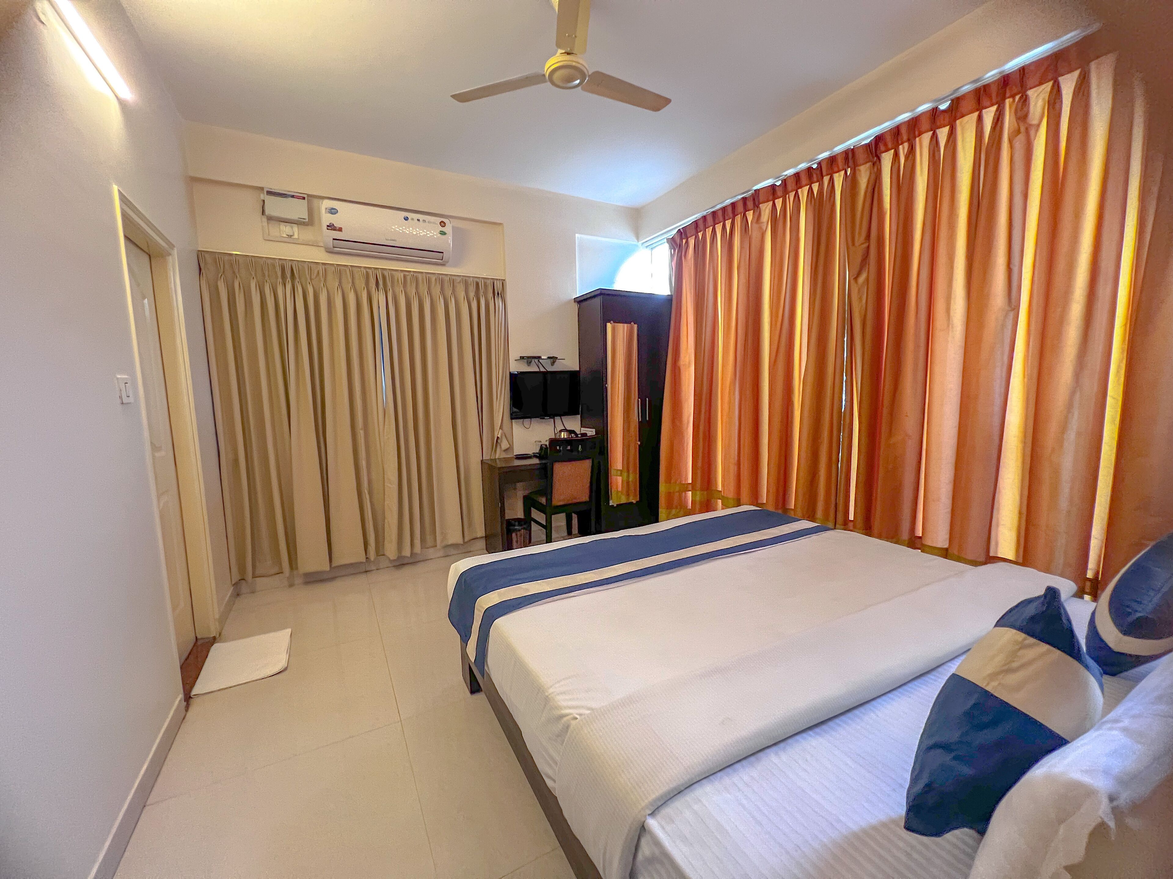 Hotel Willow Tree