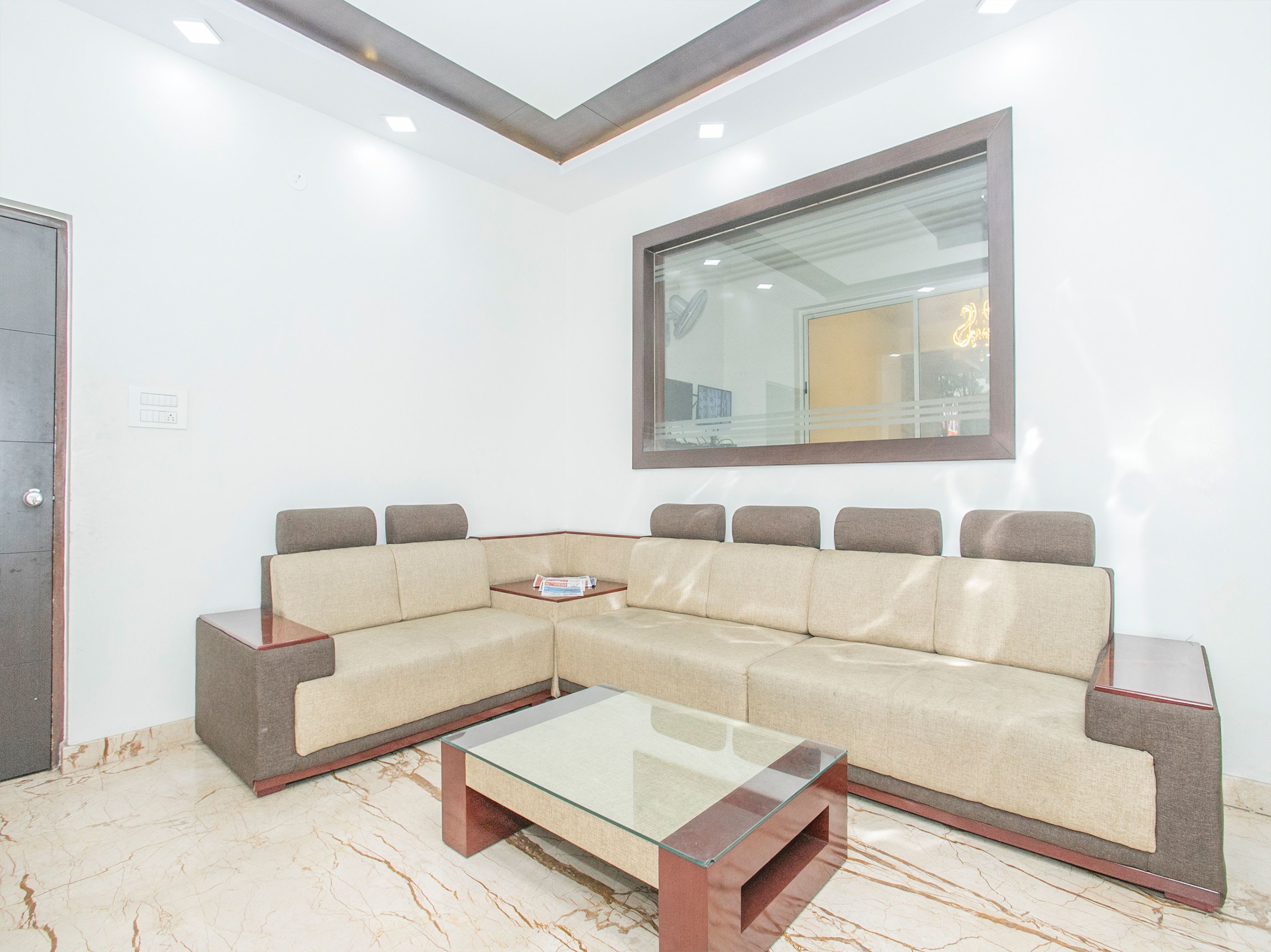 Inn@Silicon Valley by OYO Rooms