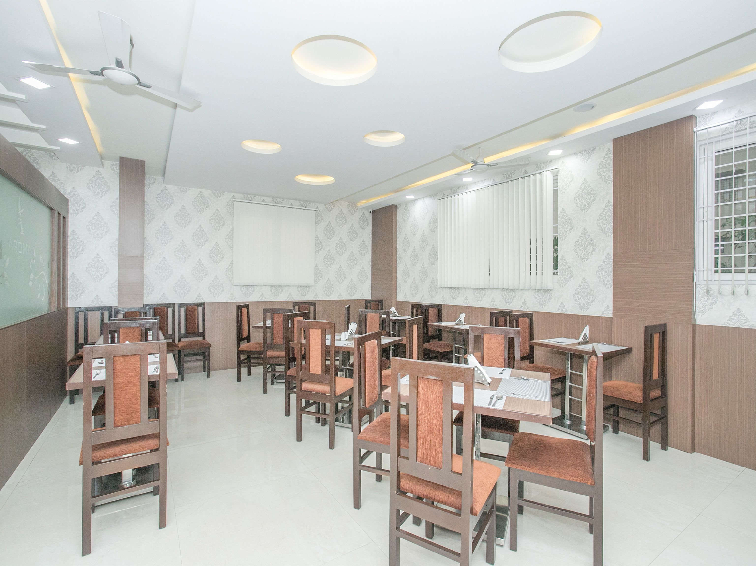 Inn@Silicon Valley by OYO Rooms