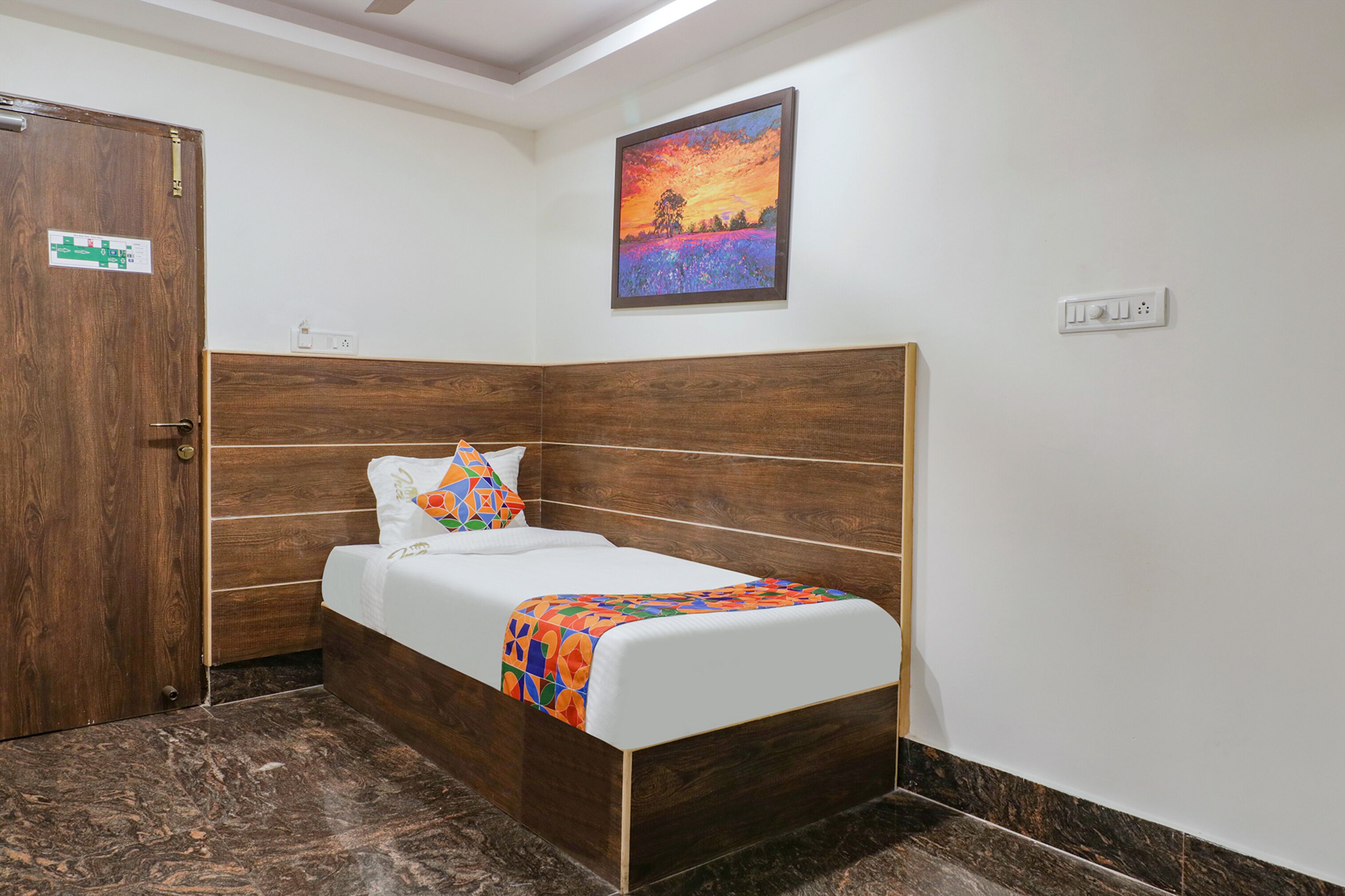 Ira International by Fabhotel