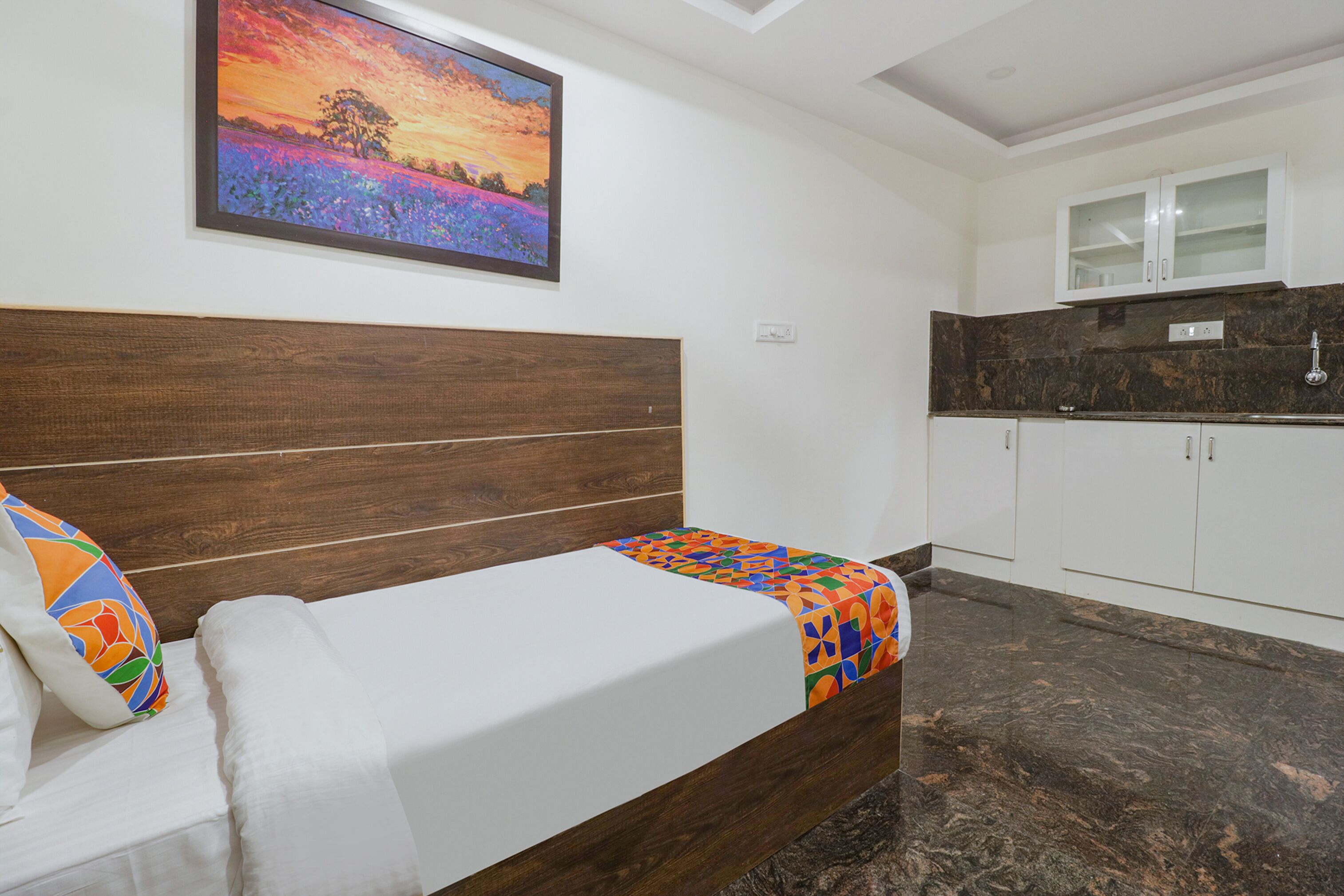 Ira International by Fabhotel