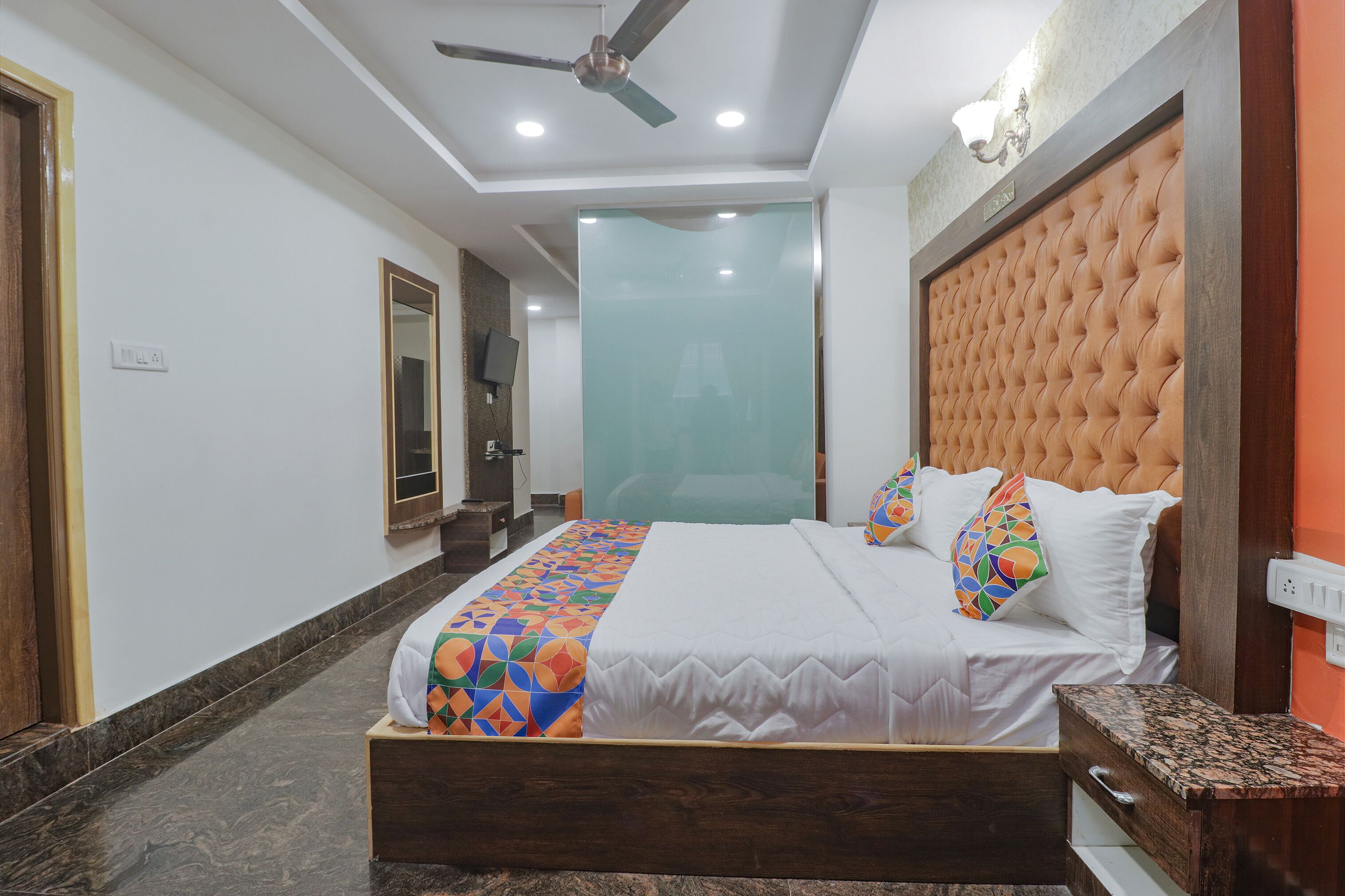 Ira International by Fabhotel