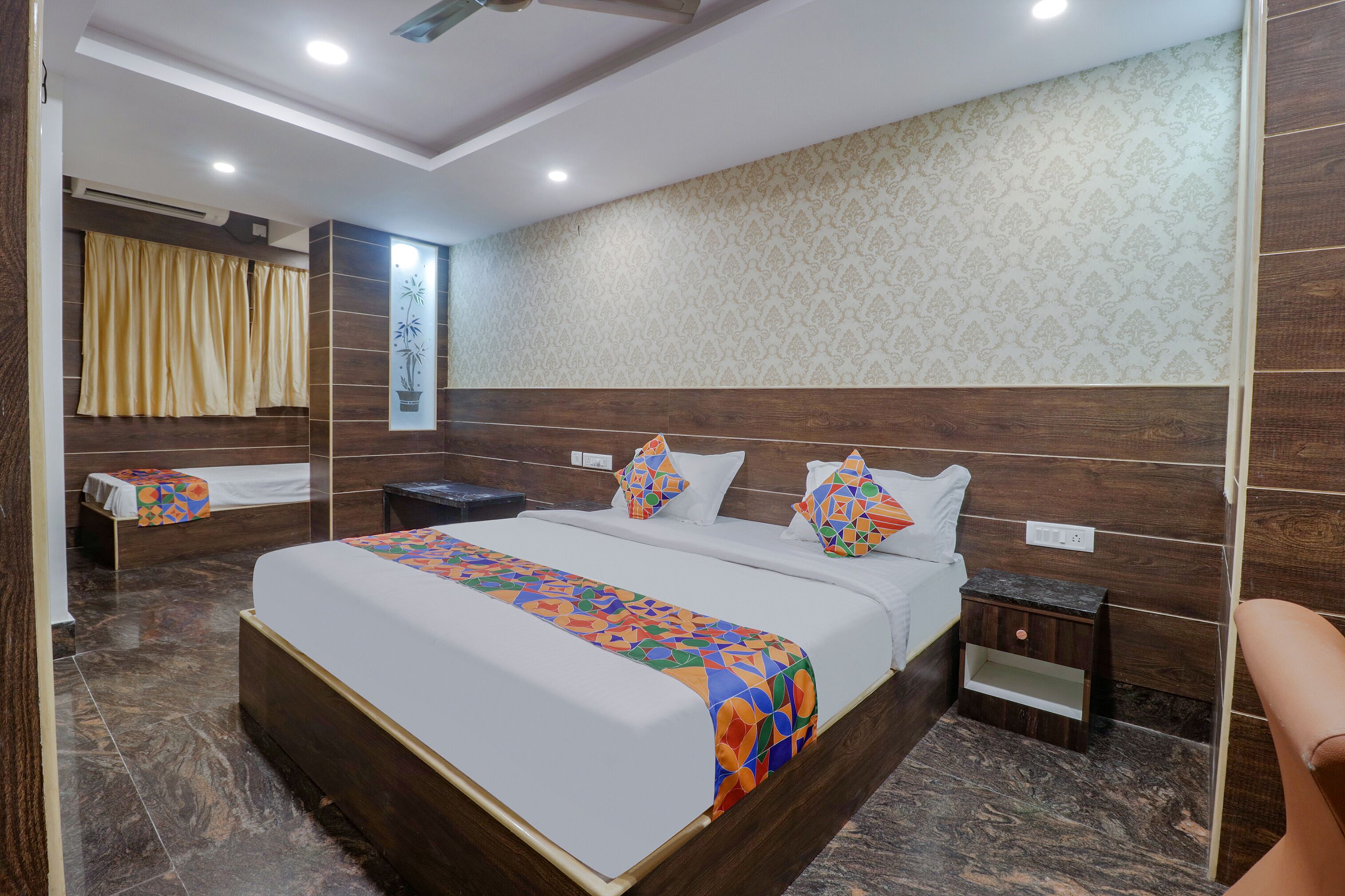Ira International by Fabhotel