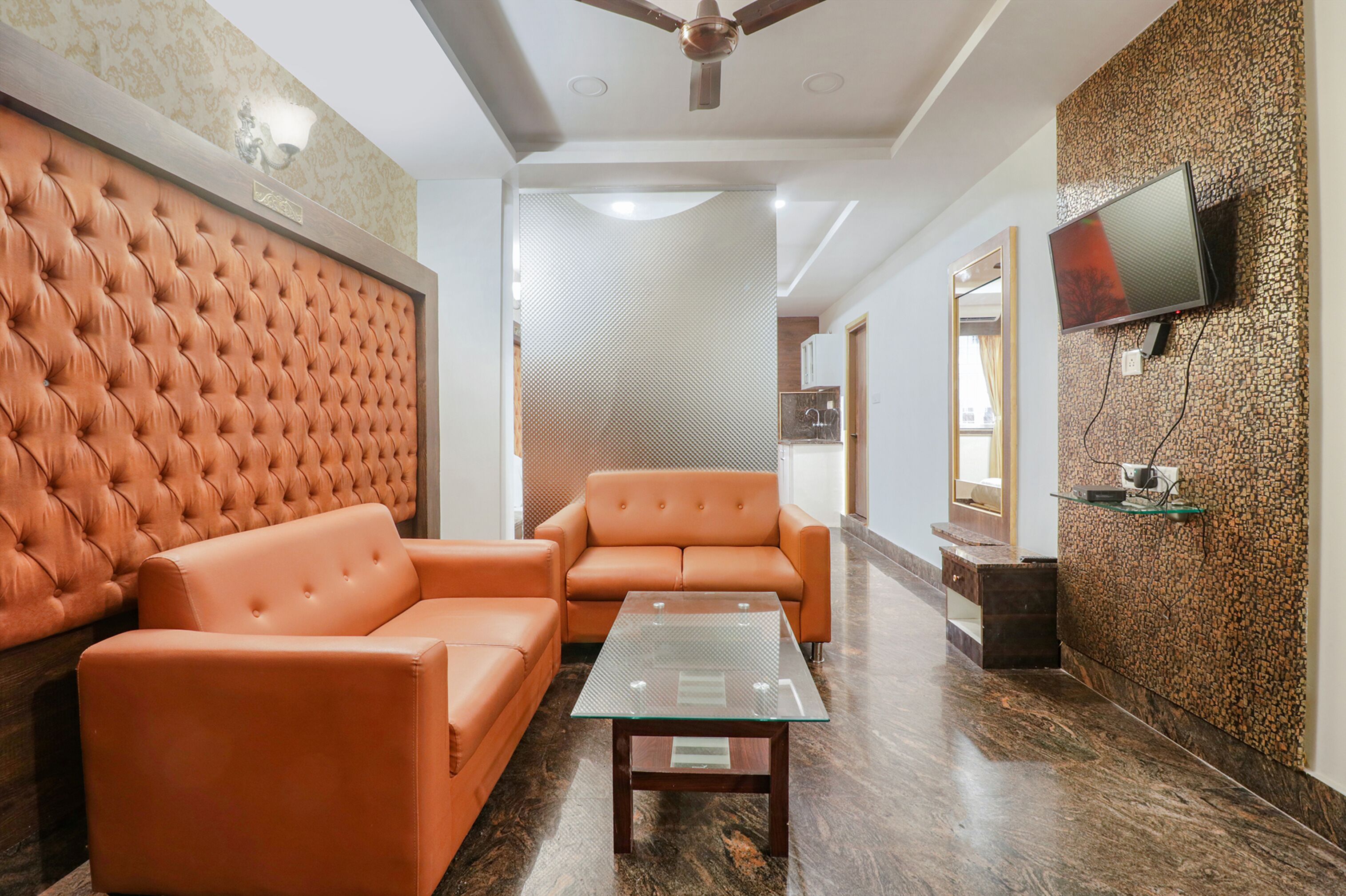 Ira International by Fabhotel