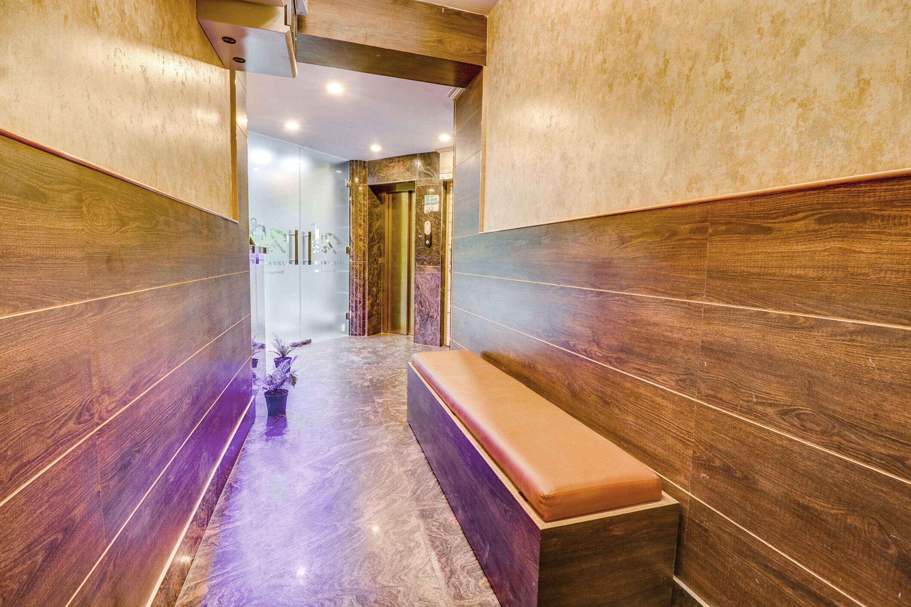 Ira International by Fabhotel