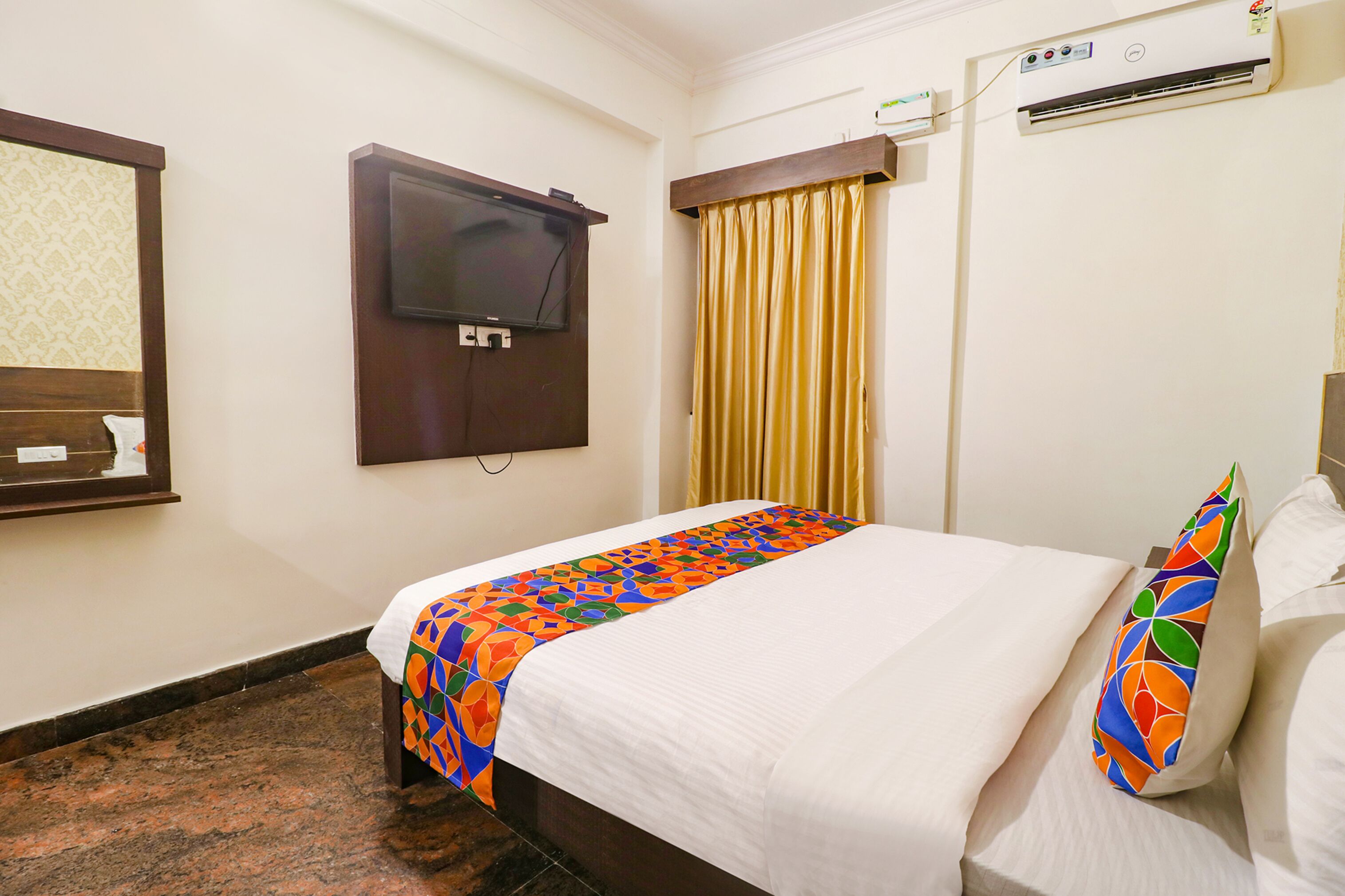 Ira International by Fabhotel