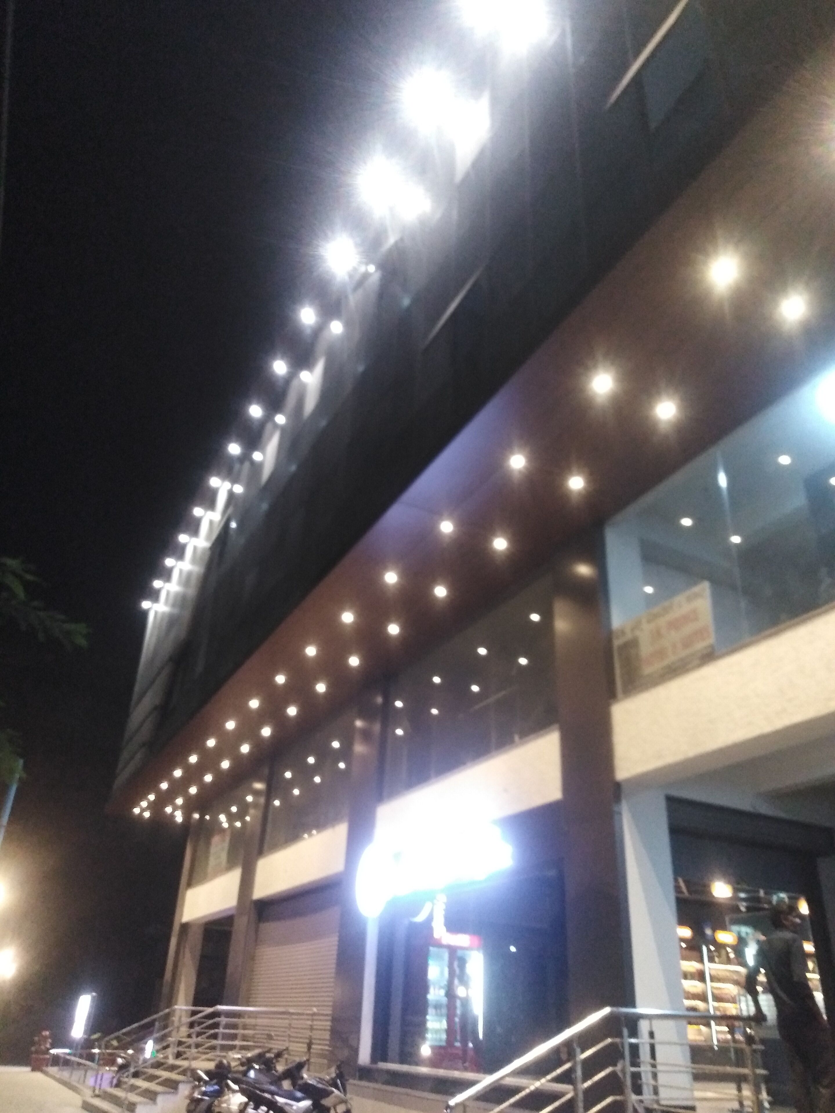 J K Inn Hotel by  Urban Express