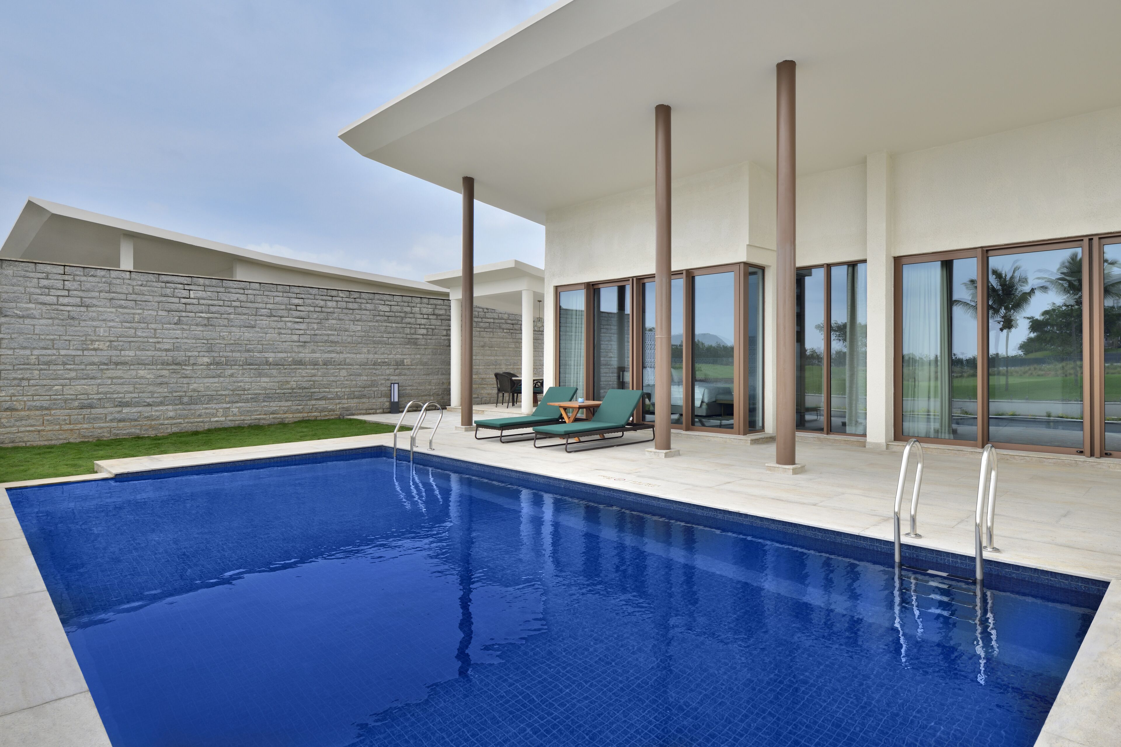 Prestige Golfshire Club