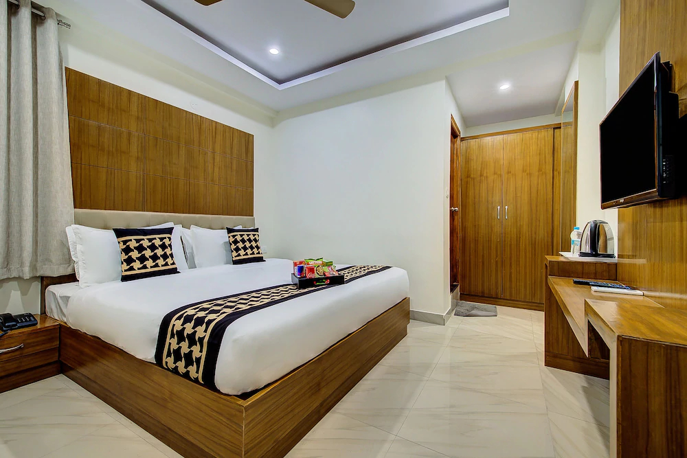Kanaka Grand Hotel & Spa by OYO Rooms