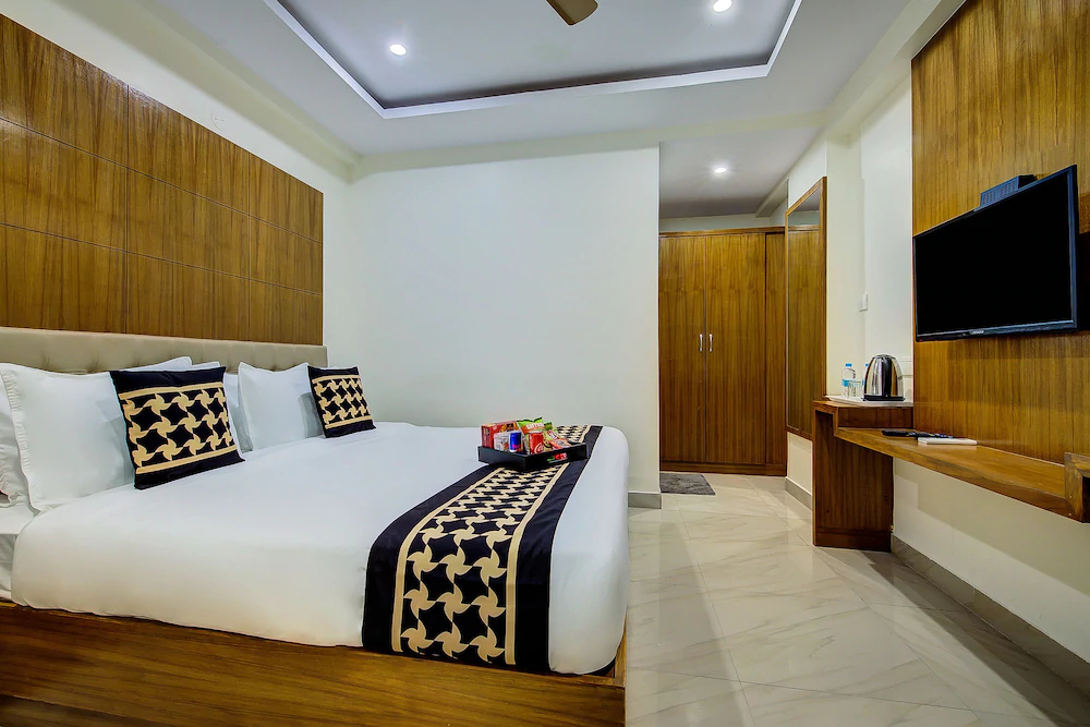 Kanaka Grand Hotel & Spa by OYO Rooms