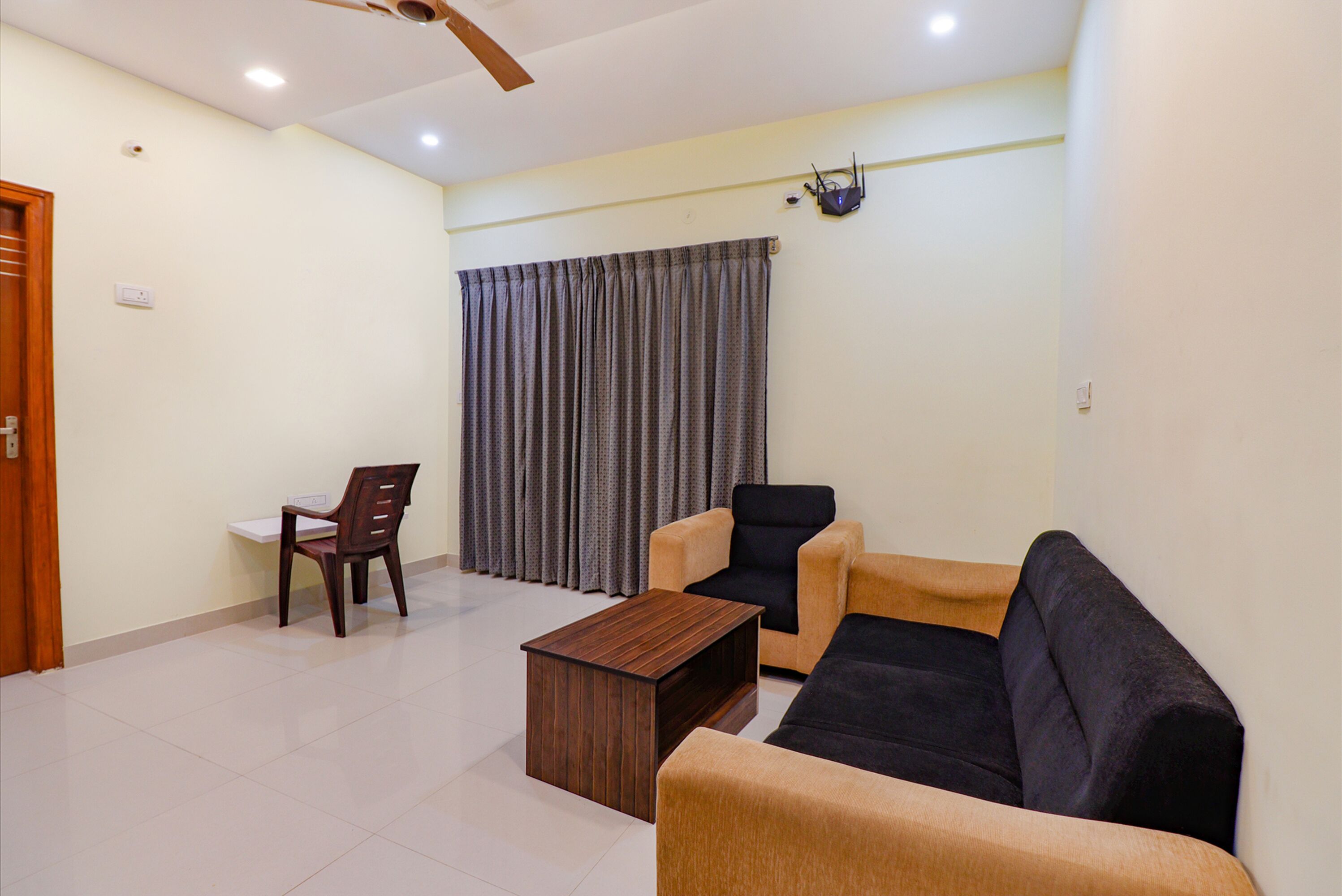 Kings Suites by Fabhotel