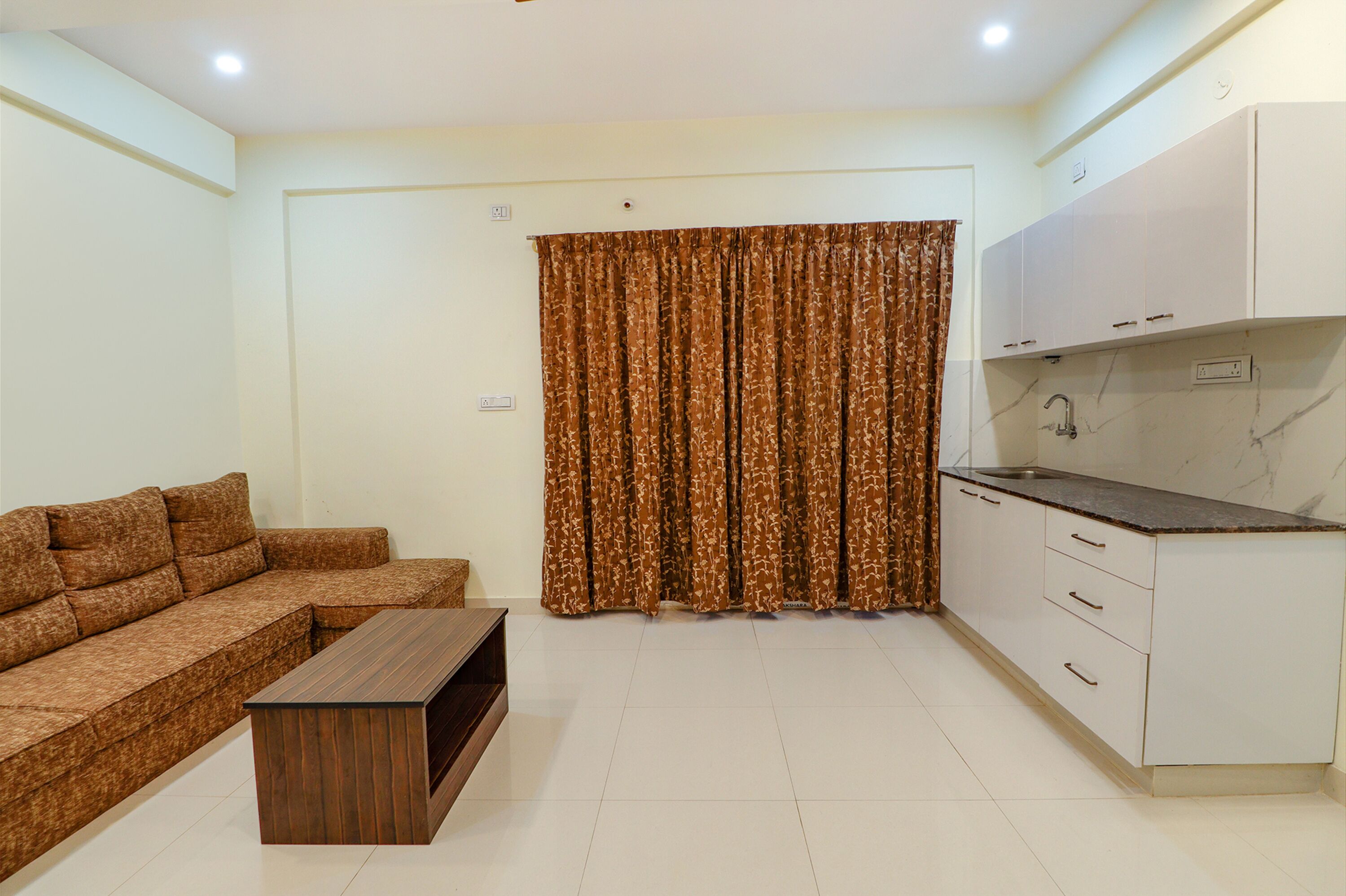 Kings Suites by Fabhotel