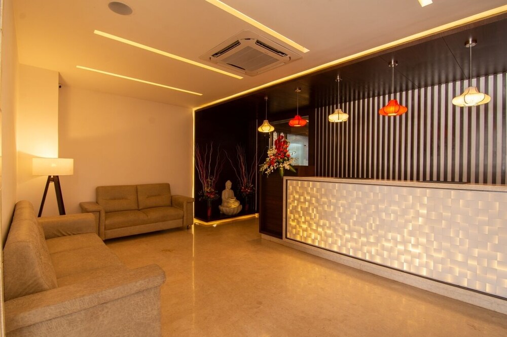 The Liverpool Hotel Red