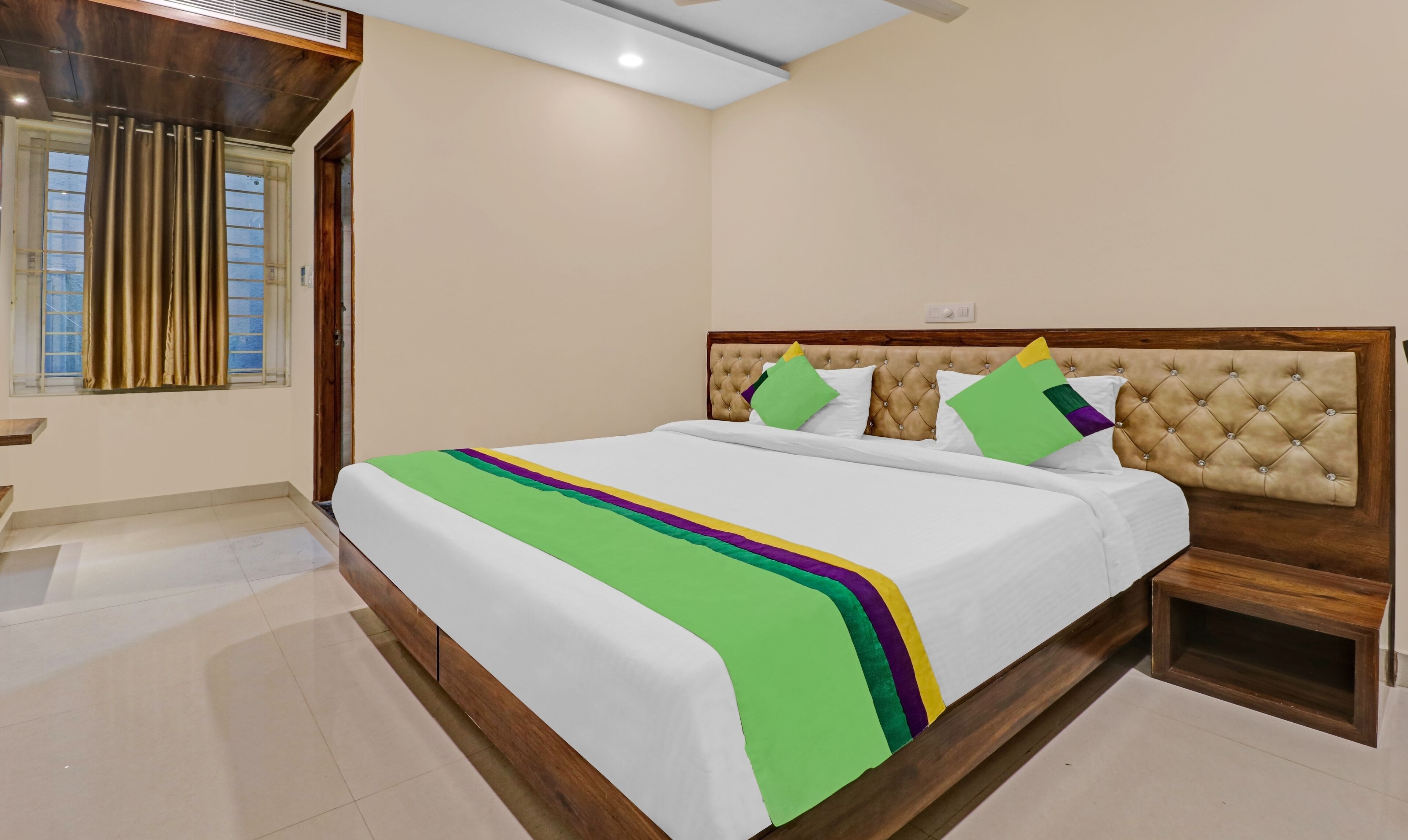 Krishnam Boutique By Treebo