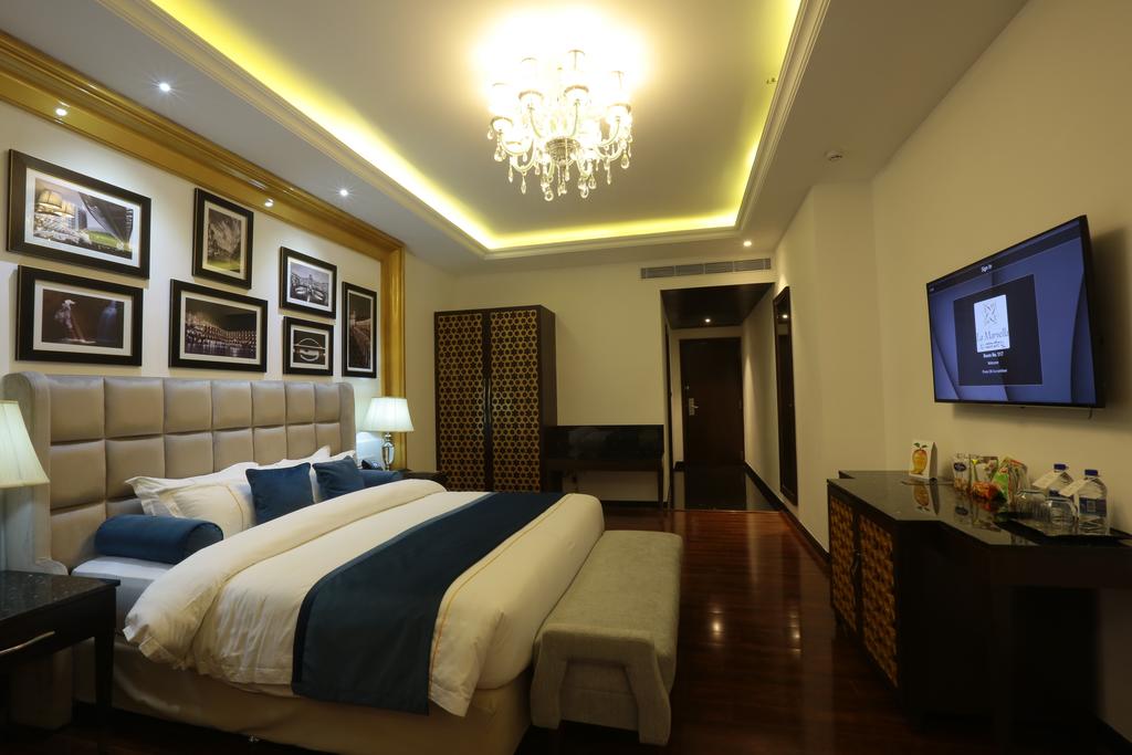 La Marvella - A Sarovar Premiere Hotel