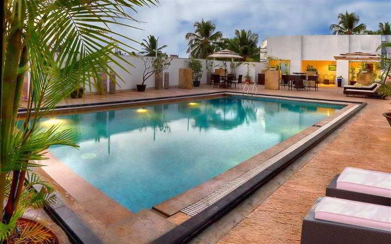 La Marvella - A Sarovar Premiere Hotel