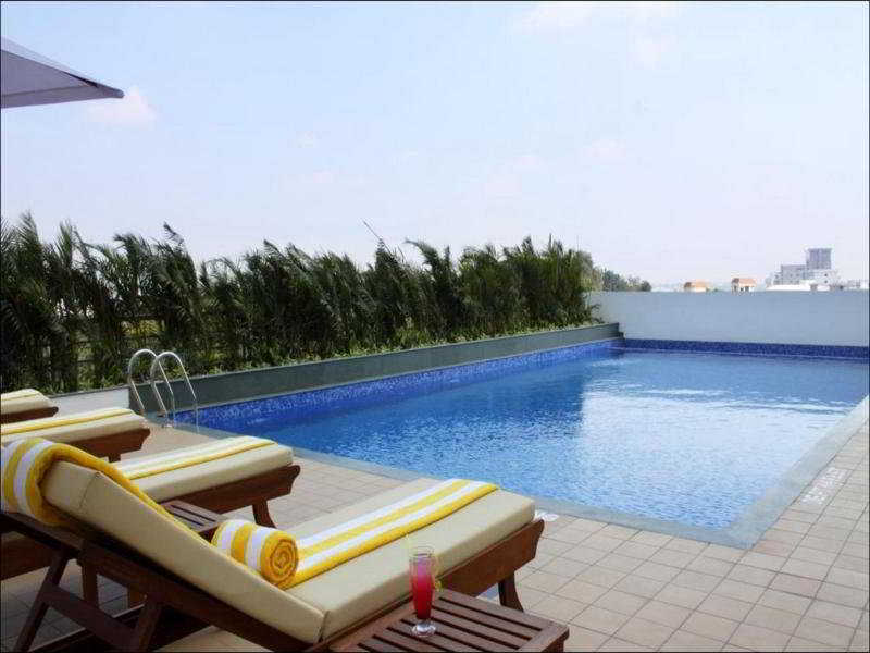 Lemon Tree Hotel Electronics City Bengaluru
