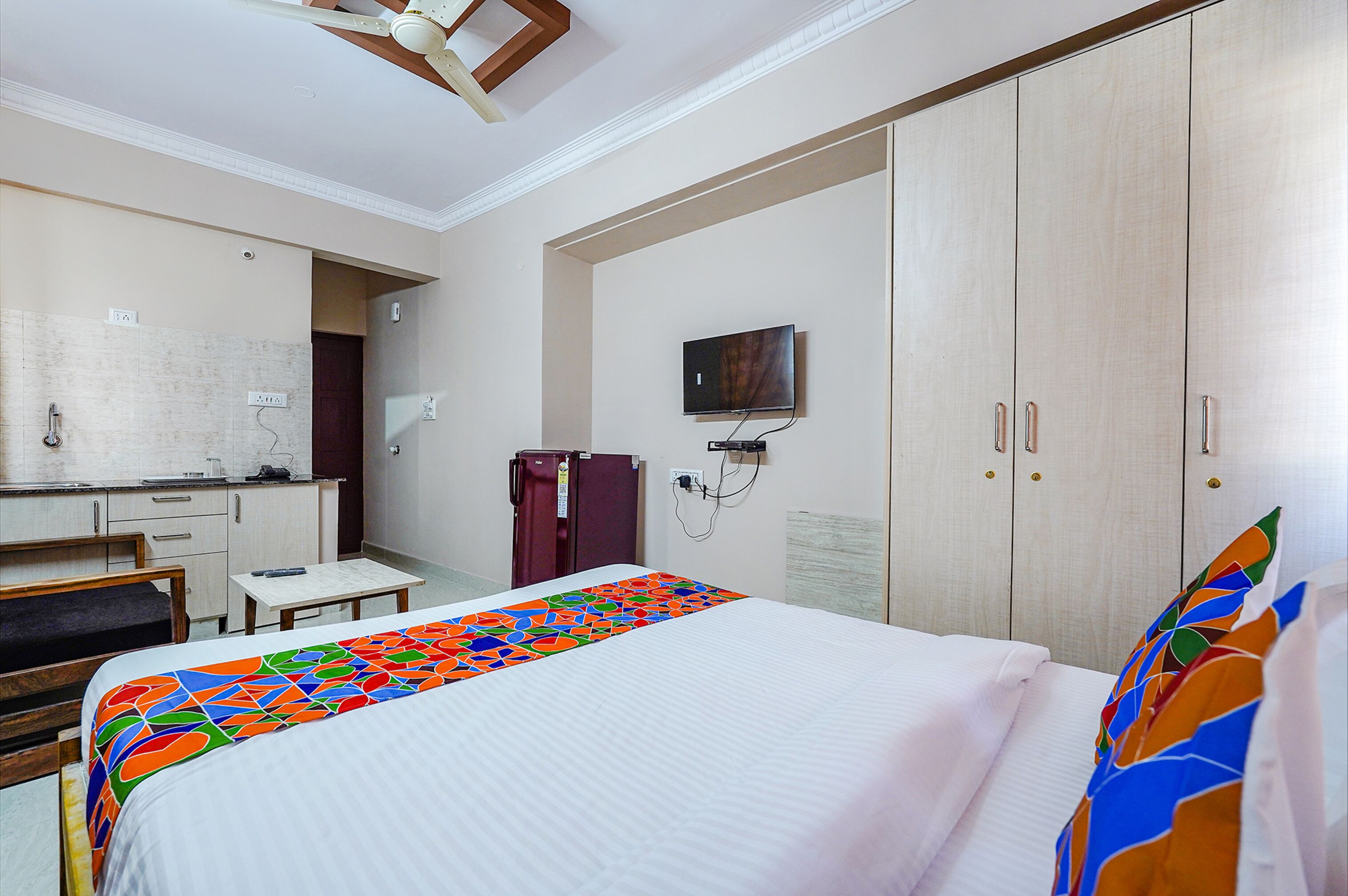 Lepsi Inn By Fabhotel